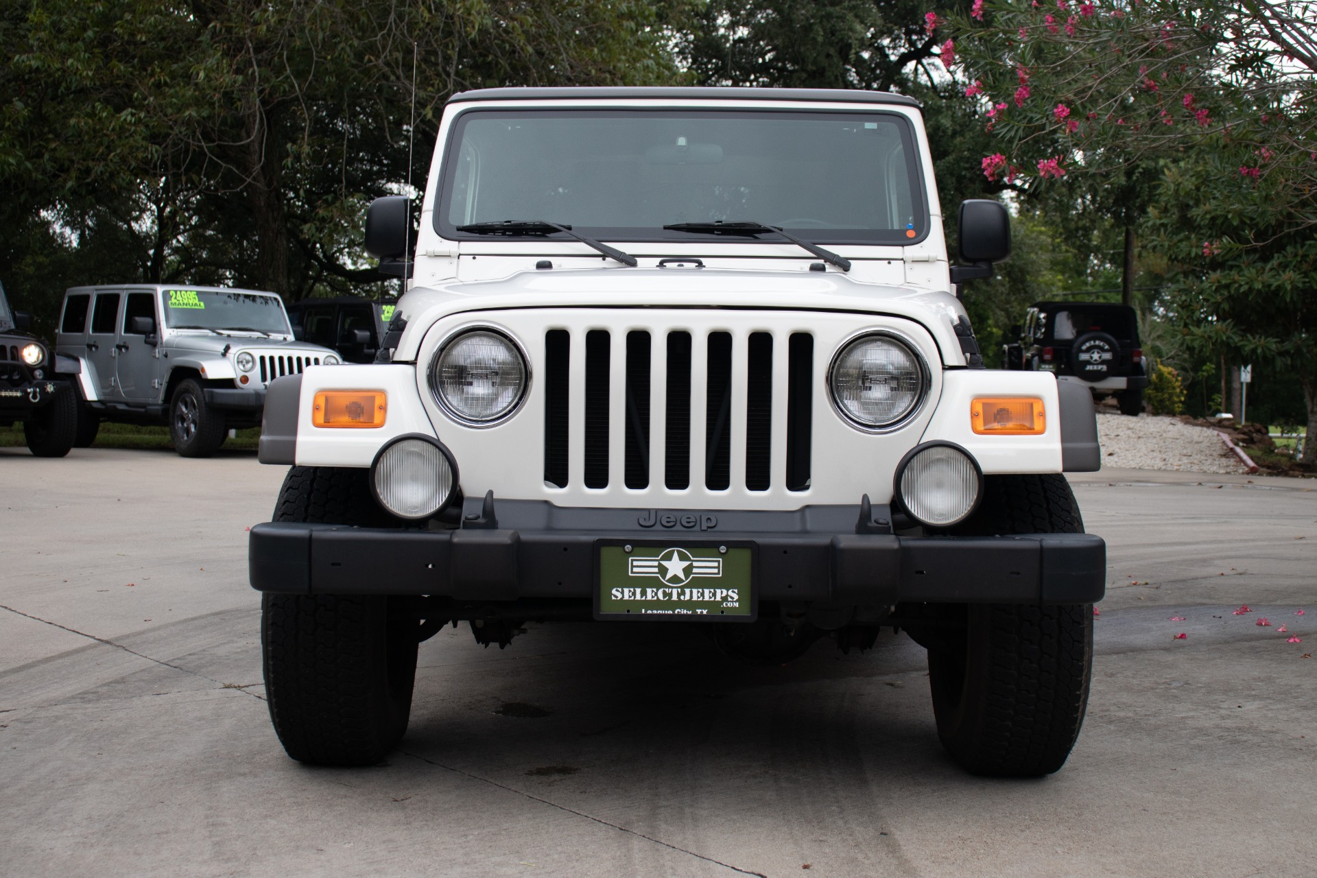 Used-2005-Jeep-Wrangler-2dr-Sport