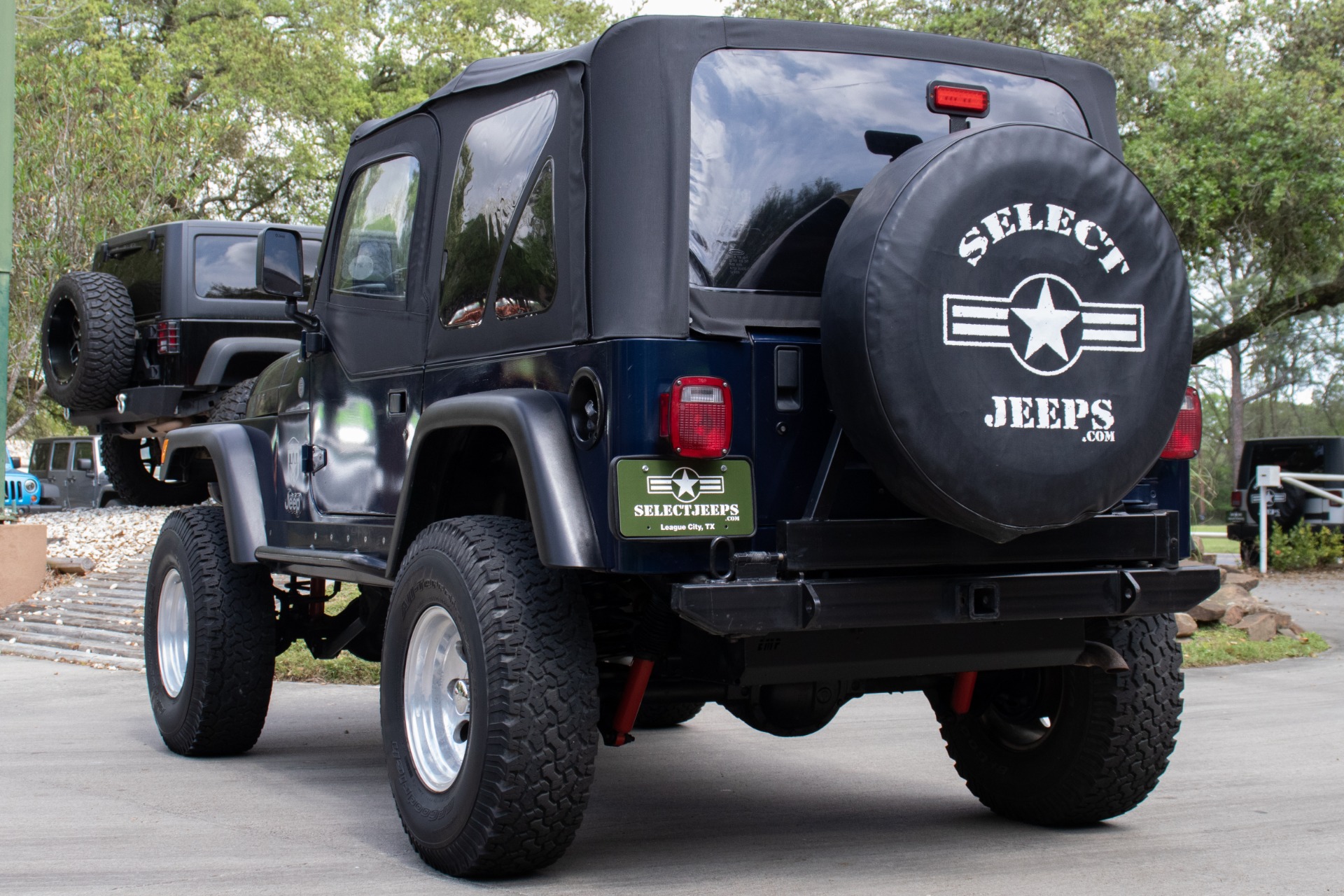 Used-2001-Jeep-Wrangler-SE