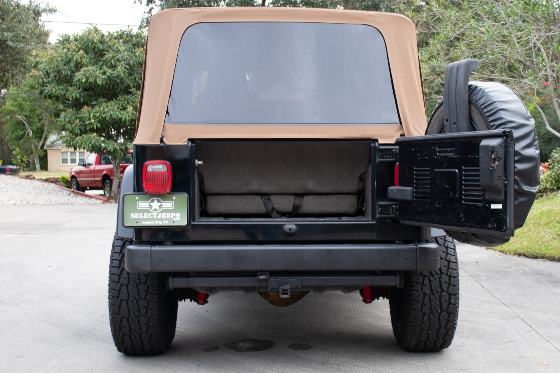 Used-2006-Jeep-Wrangler-Rubicon