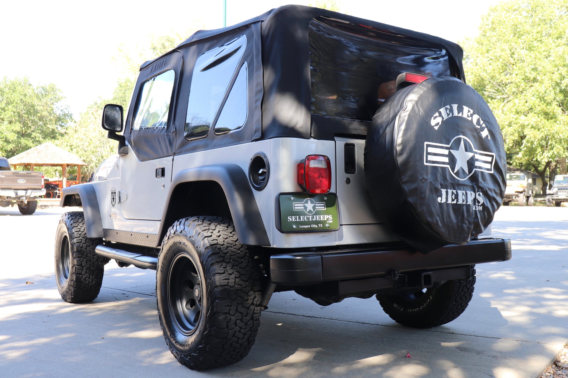 Used-2006-Jeep-Wrangler-Rubicon