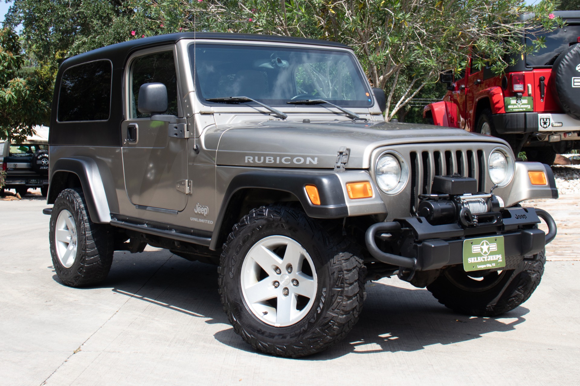 Used-2005-Jeep-Wrangler-Unlimited-Rubicon