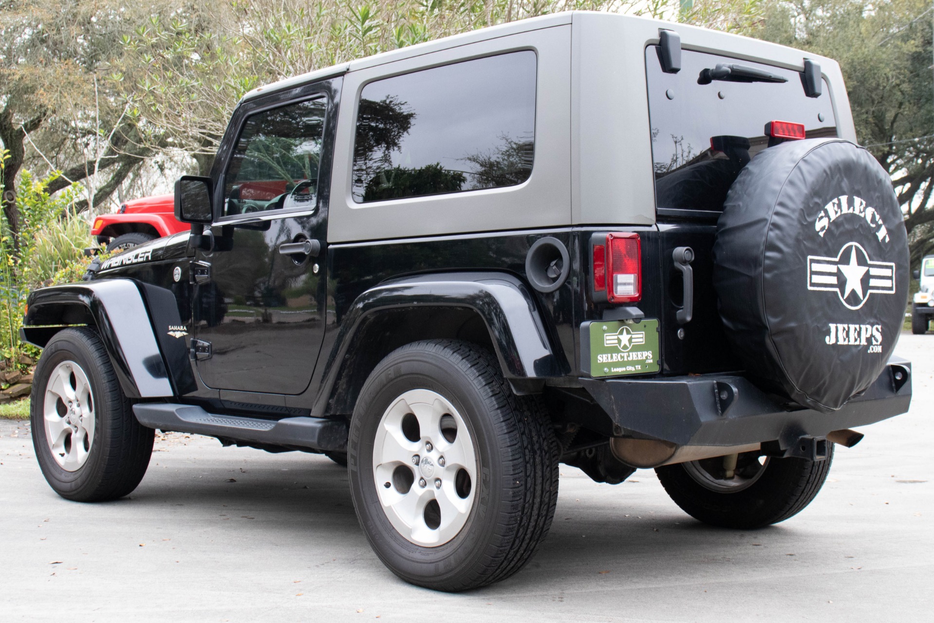 Used-2009-Jeep-Wrangler-Sahara