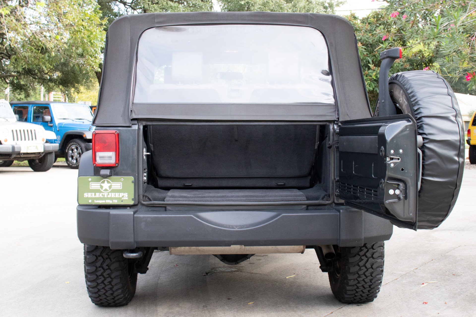 Used-2010-Jeep-Wrangler-Sport