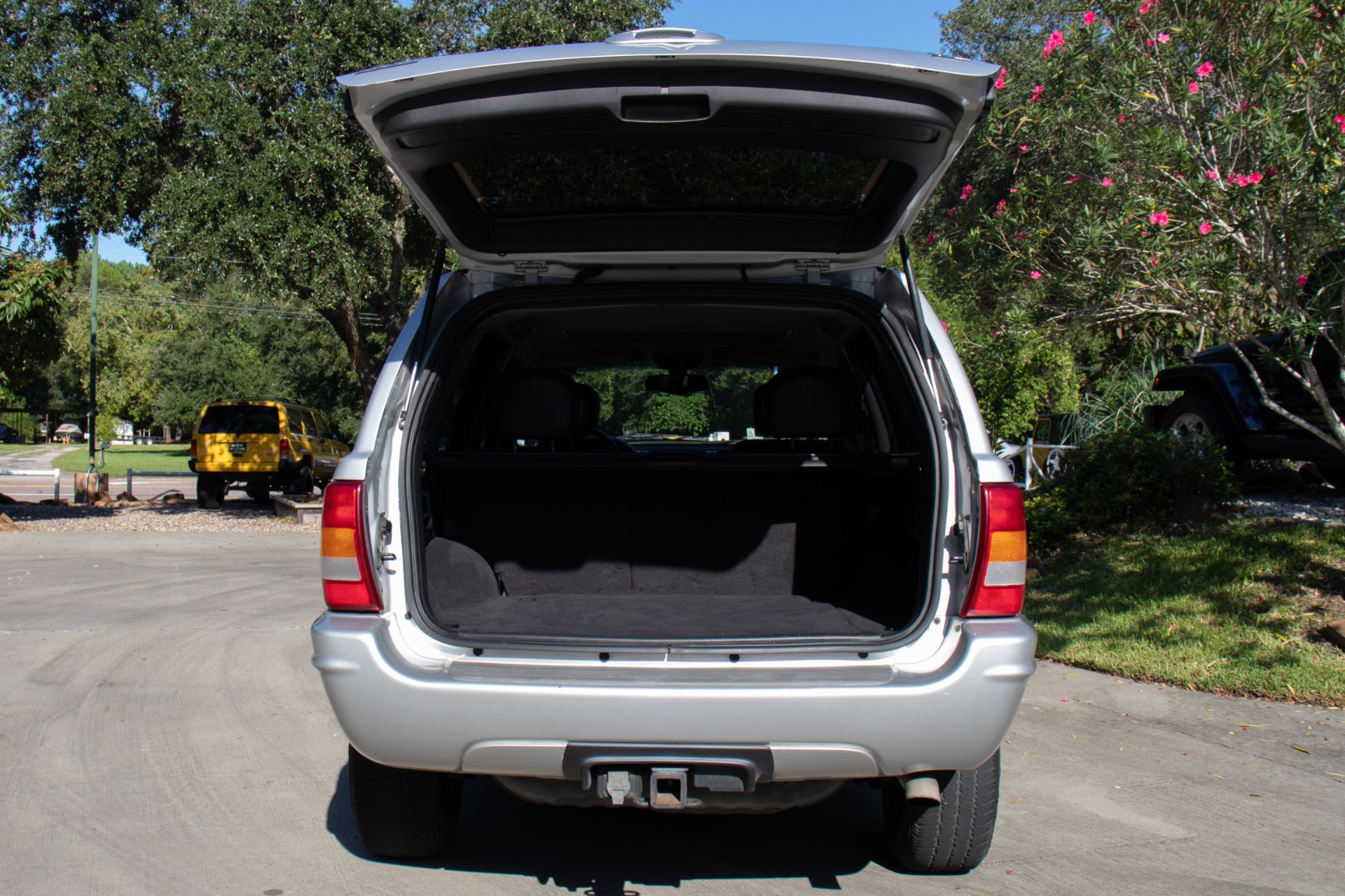 Used-2004-Jeep-Grand-Cherokee-Overland