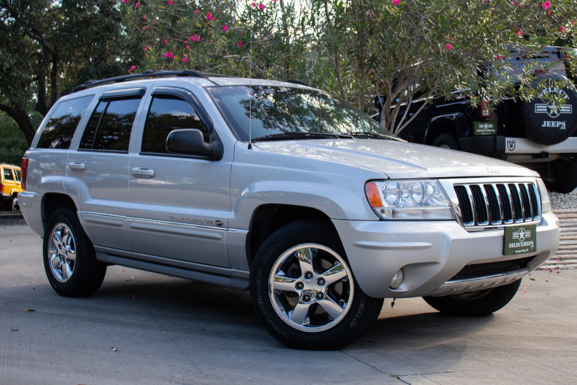 Used-2004-Jeep-Grand-Cherokee-Overland