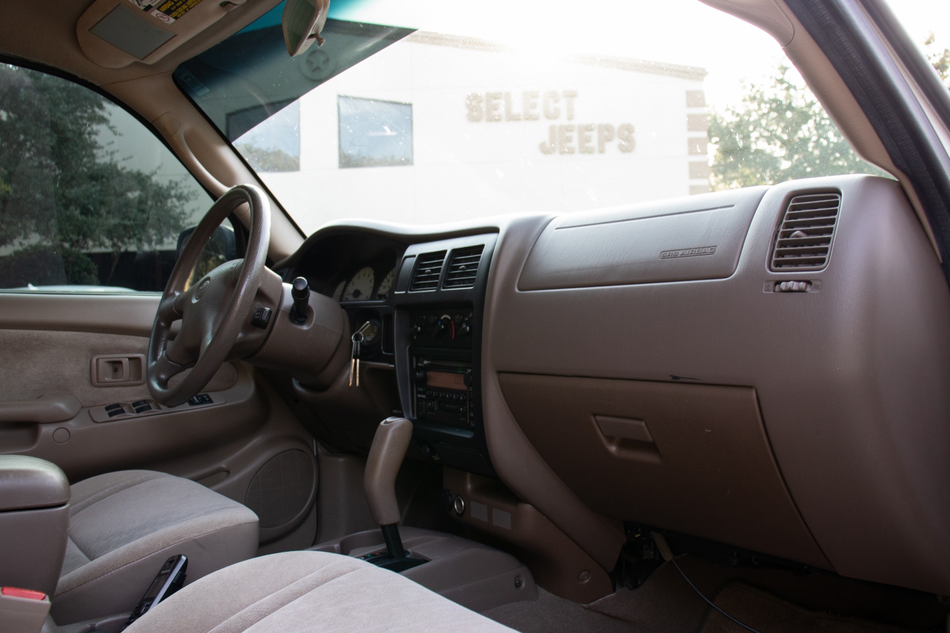 Used-2004-Toyota-Tacoma-PreRunner-V6