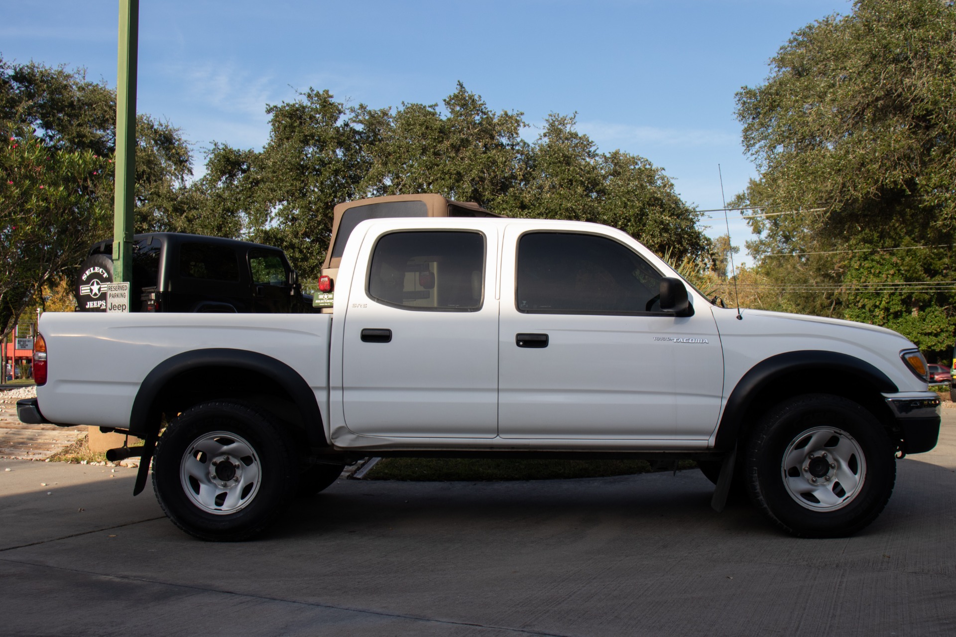 Used-2004-Toyota-Tacoma-PreRunner-V6