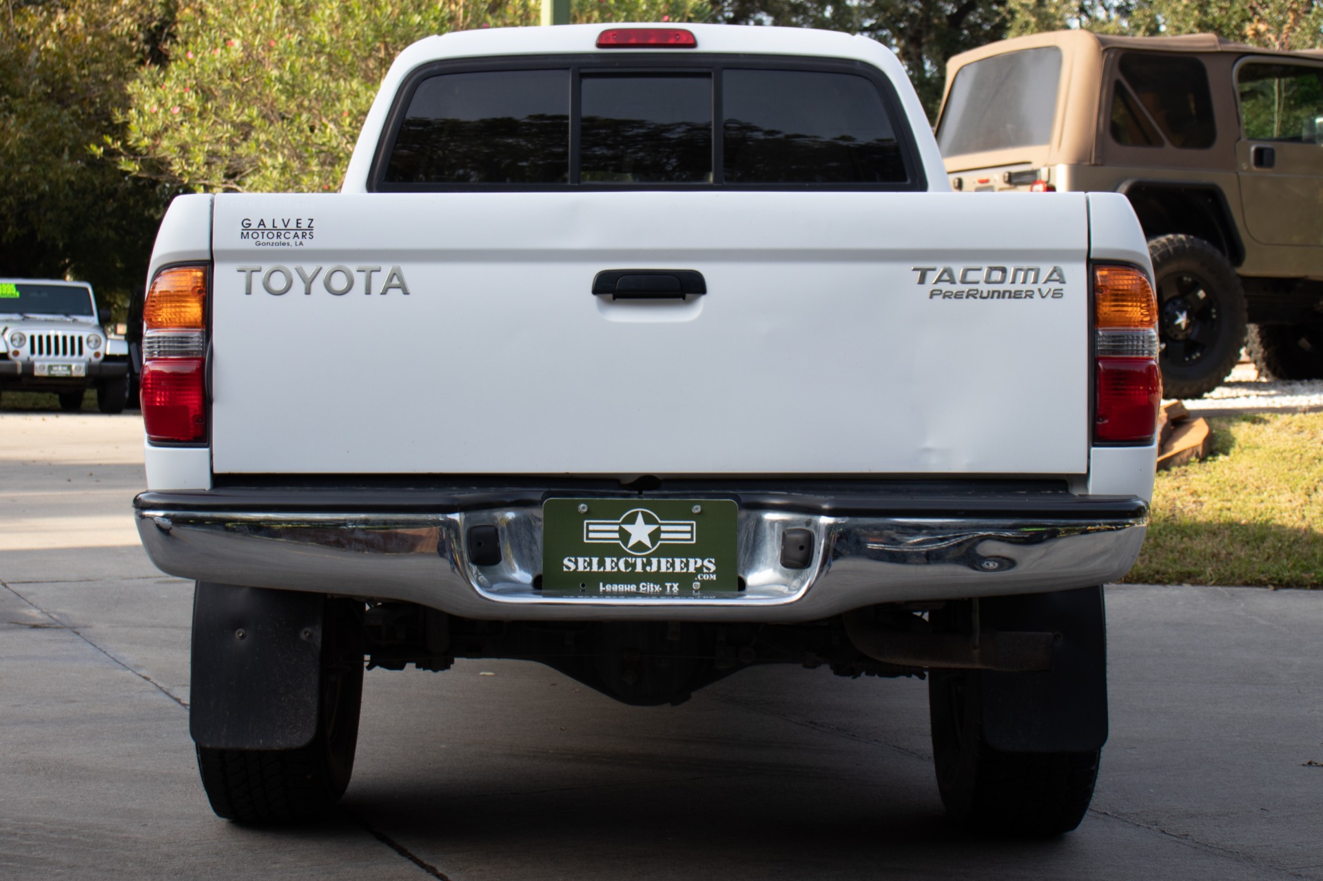 Used-2004-Toyota-Tacoma-PreRunner-V6