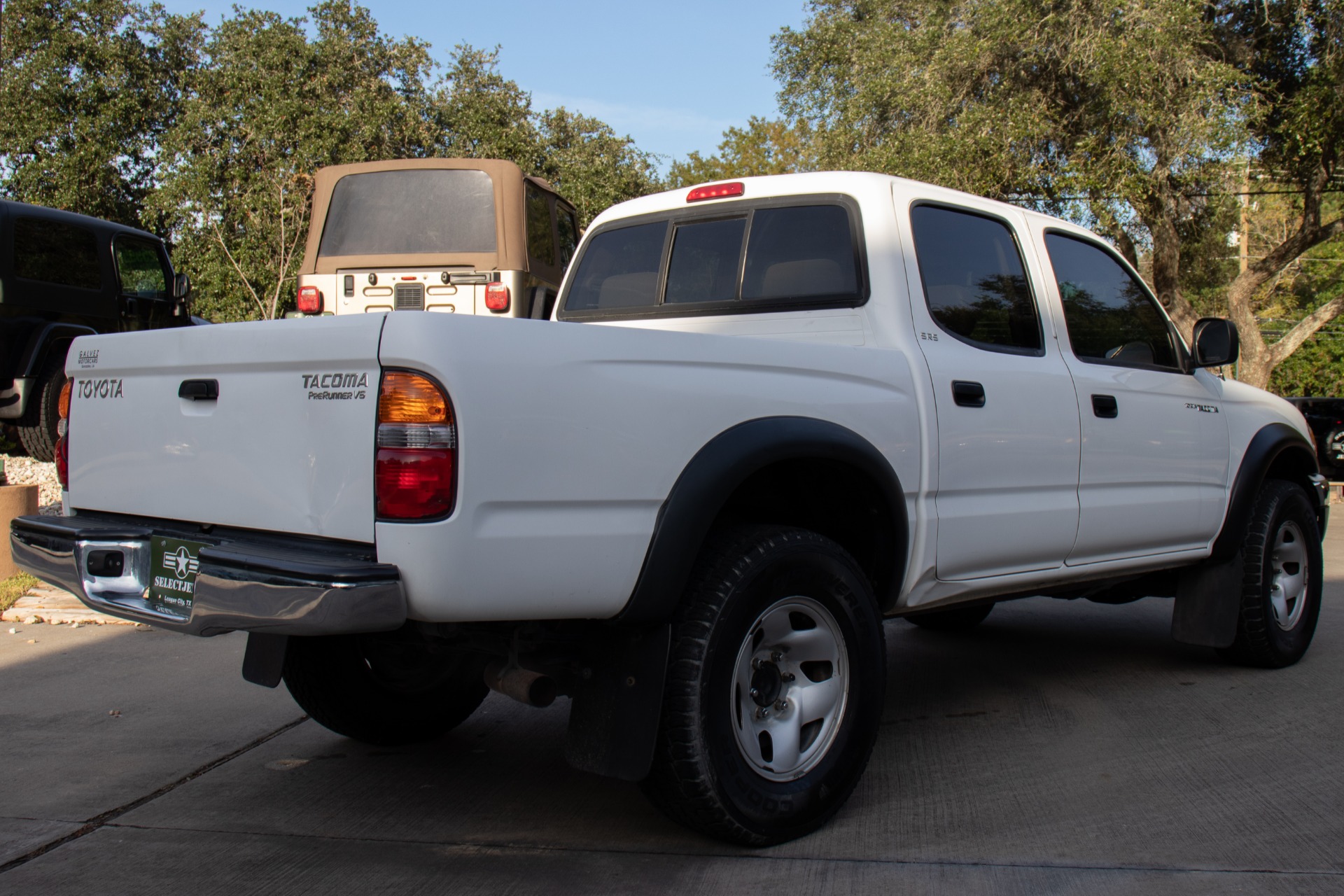 Used-2004-Toyota-Tacoma-PreRunner-V6