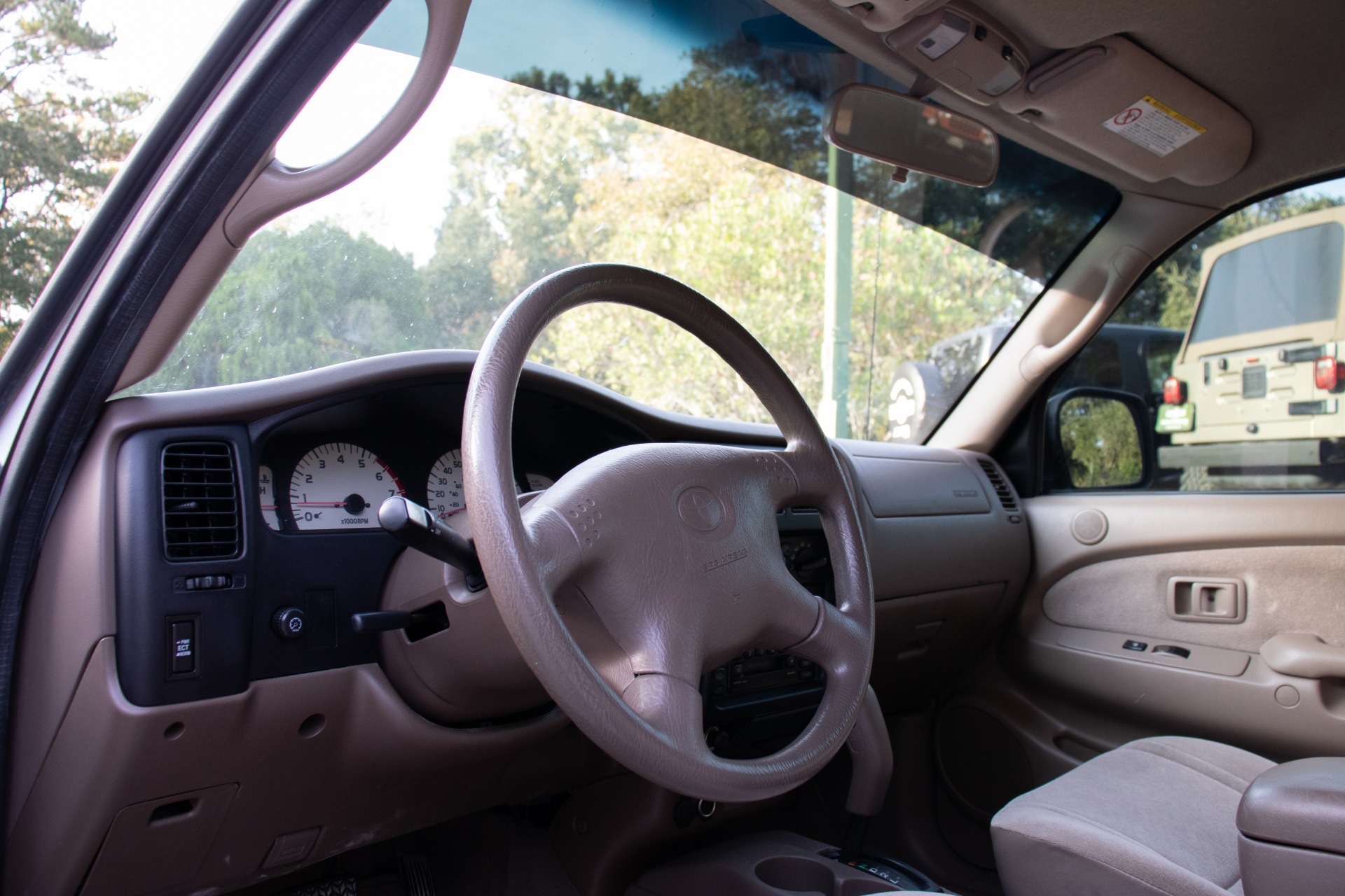 Used-2004-Toyota-Tacoma-PreRunner-V6