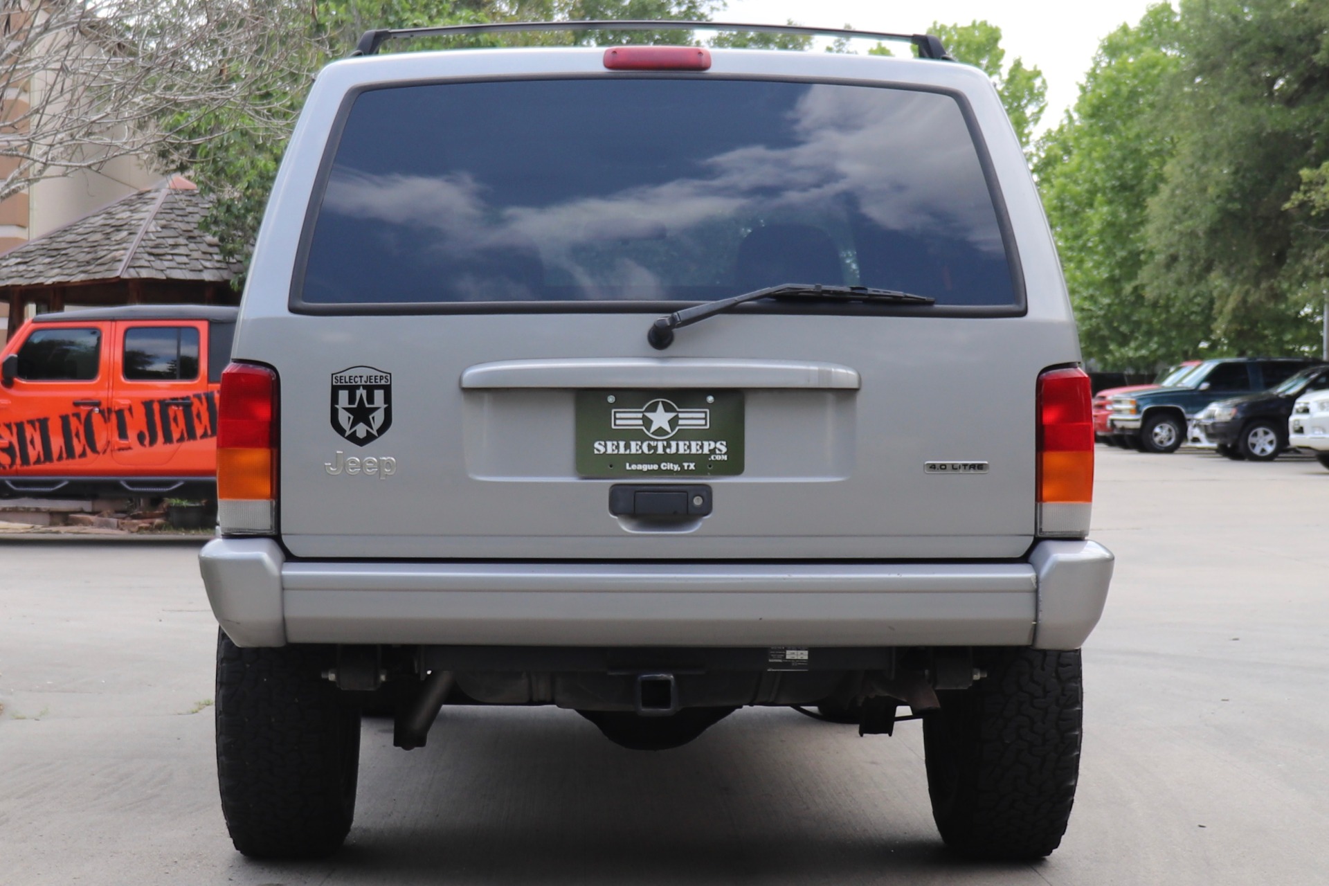 Used-2001-Jeep-Cherokee-Sport