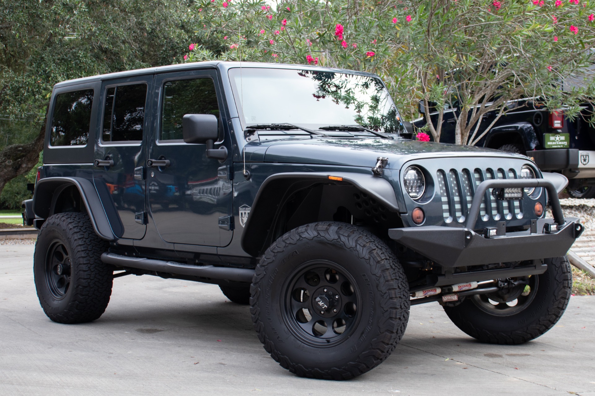 Used-2008-Jeep-Wrangler-Unlimited-X