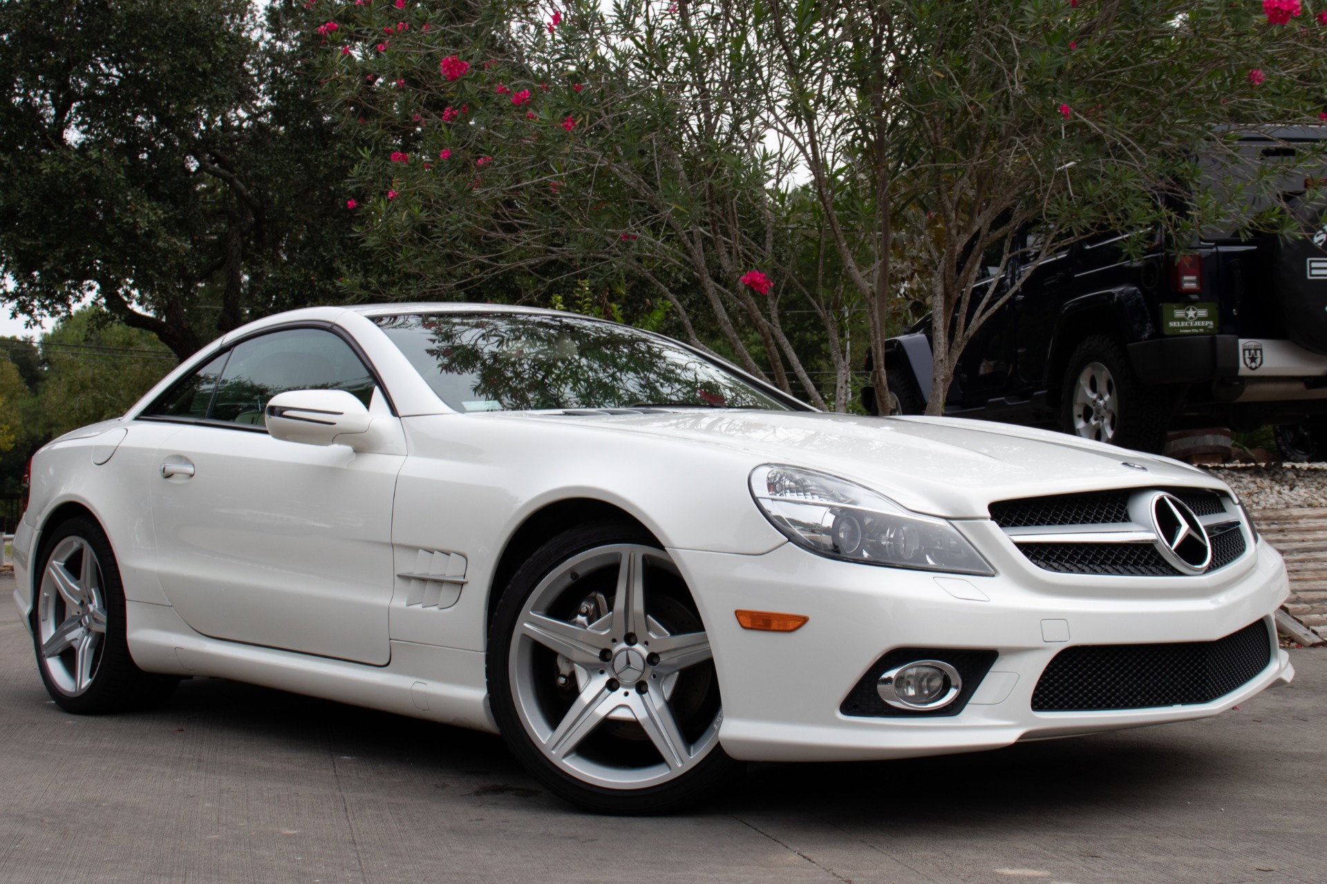 Used 2009 Mercedes-Benz SL-Class SL 550 For Sale ($23,995 ...