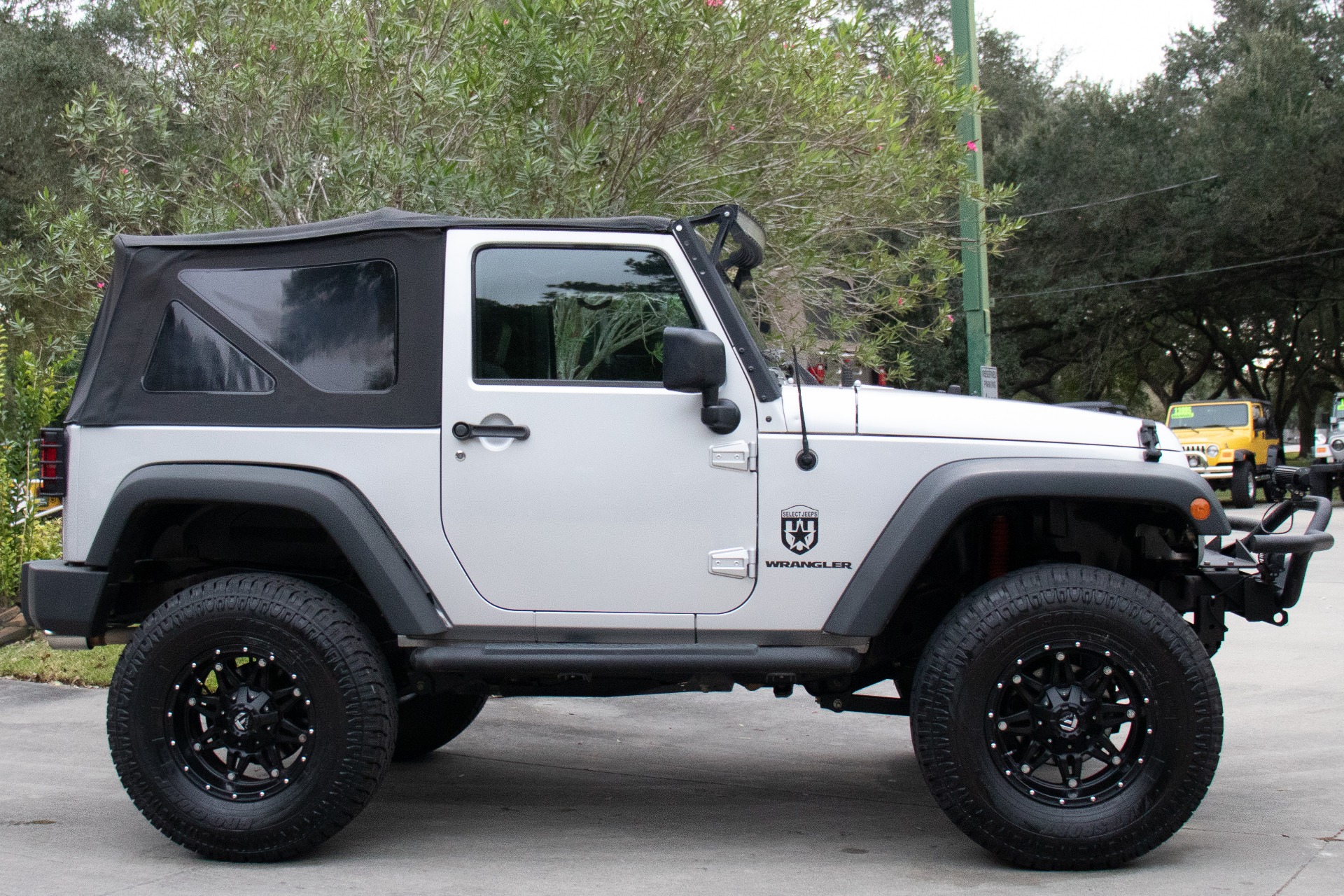 Used-2010-Jeep-Wrangler-Sport