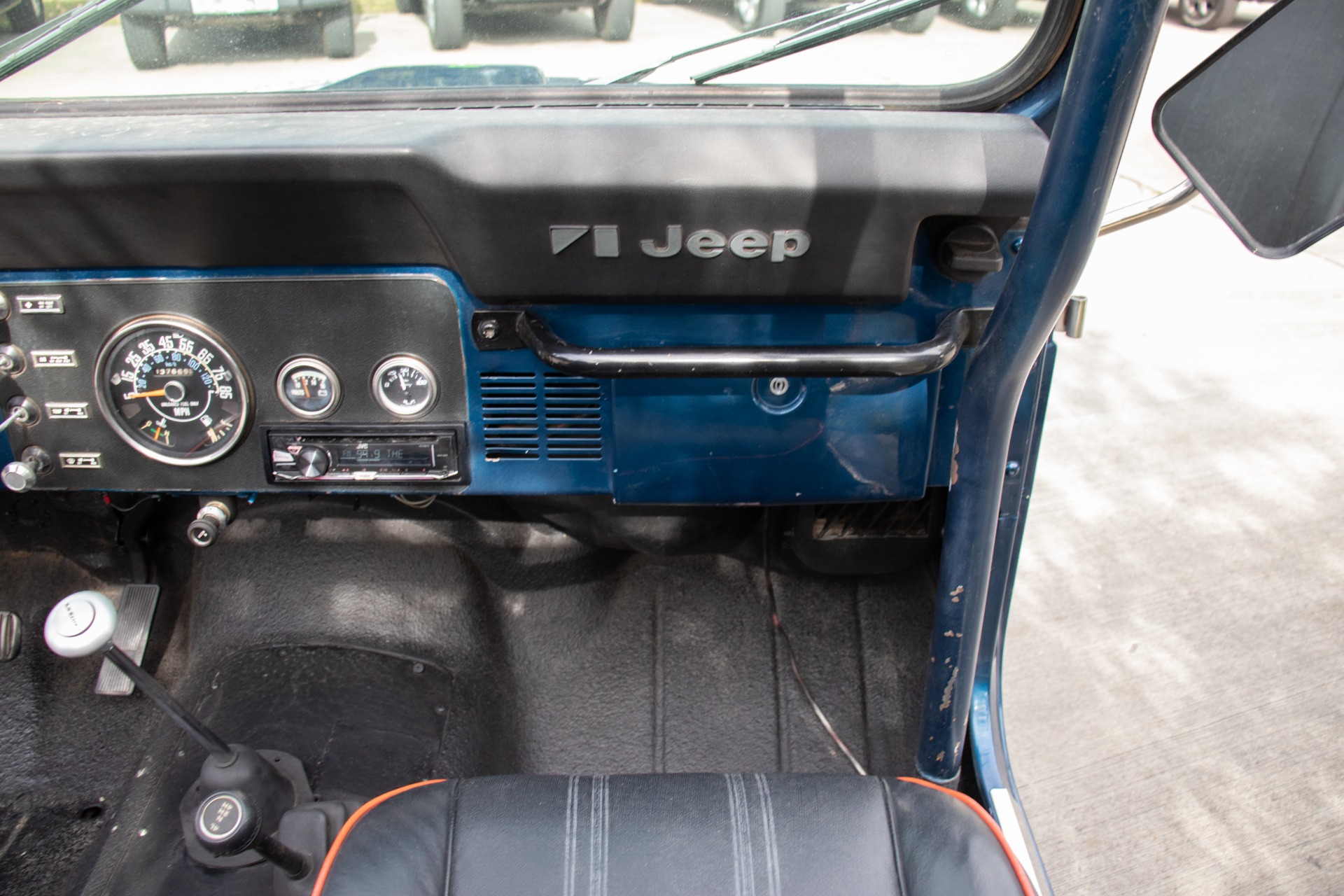 Used-1985-Jeep-CJ-7