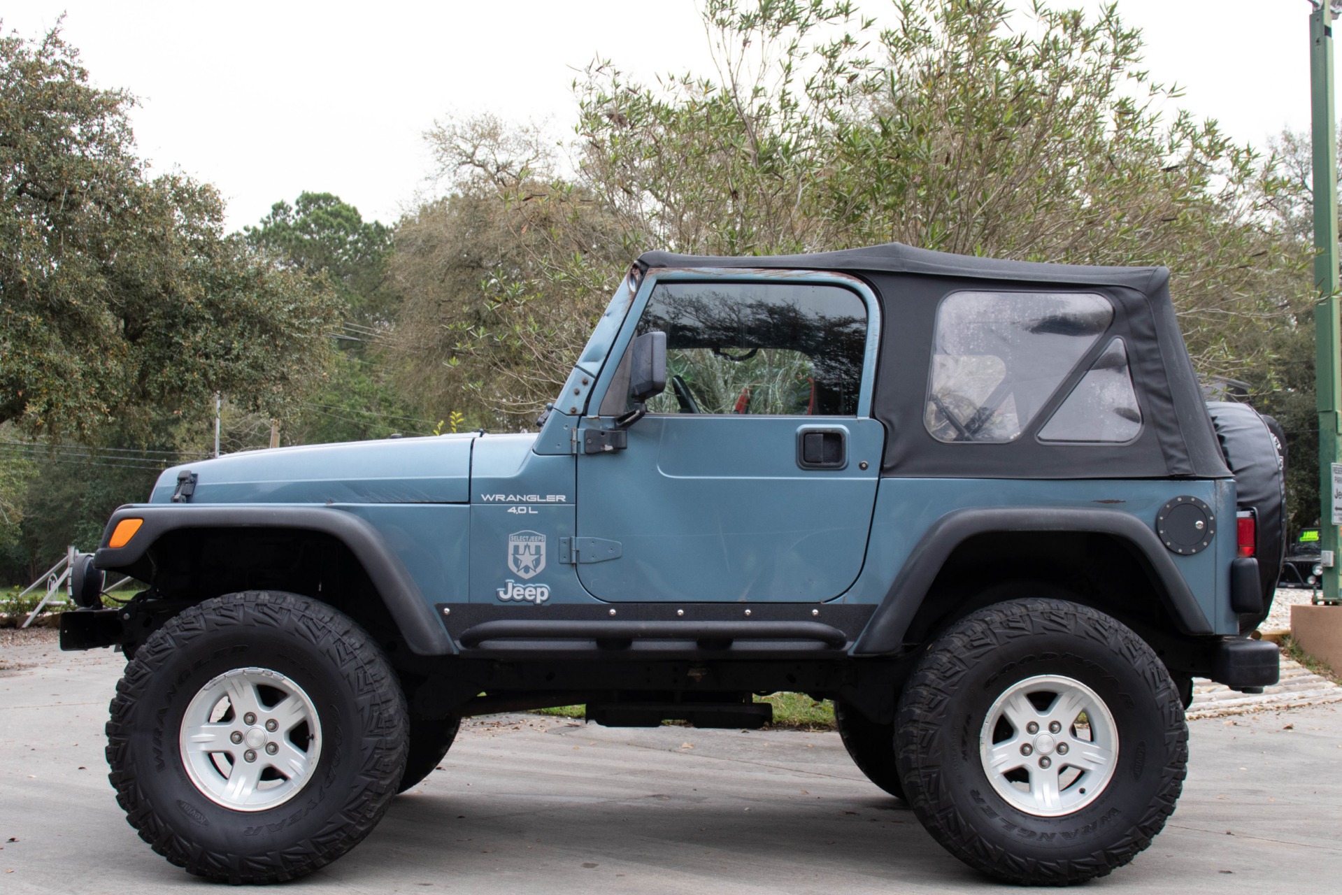 Used-1999-Jeep-Wrangler-Sport