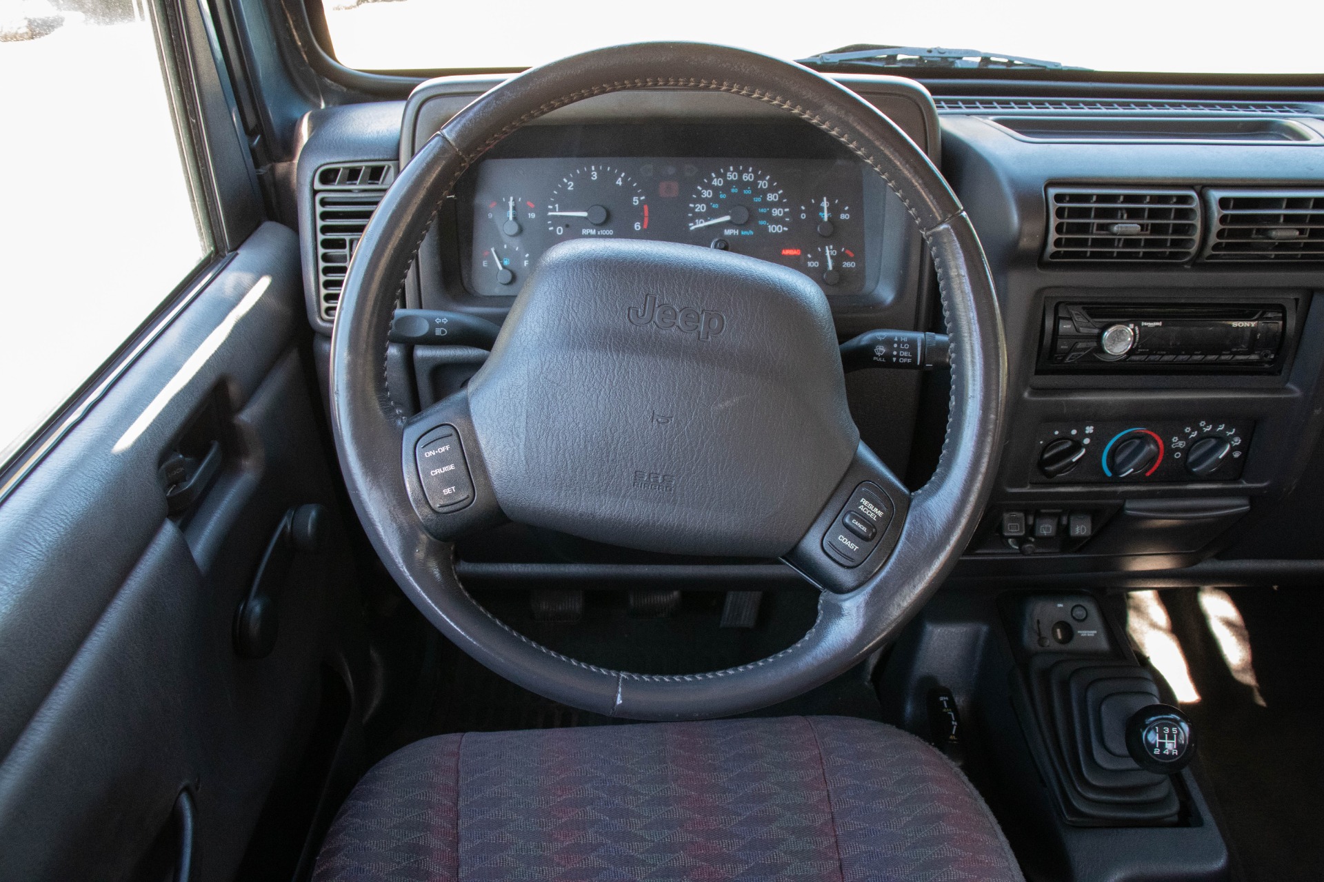 Used-1999-Jeep-Wrangler-Sport