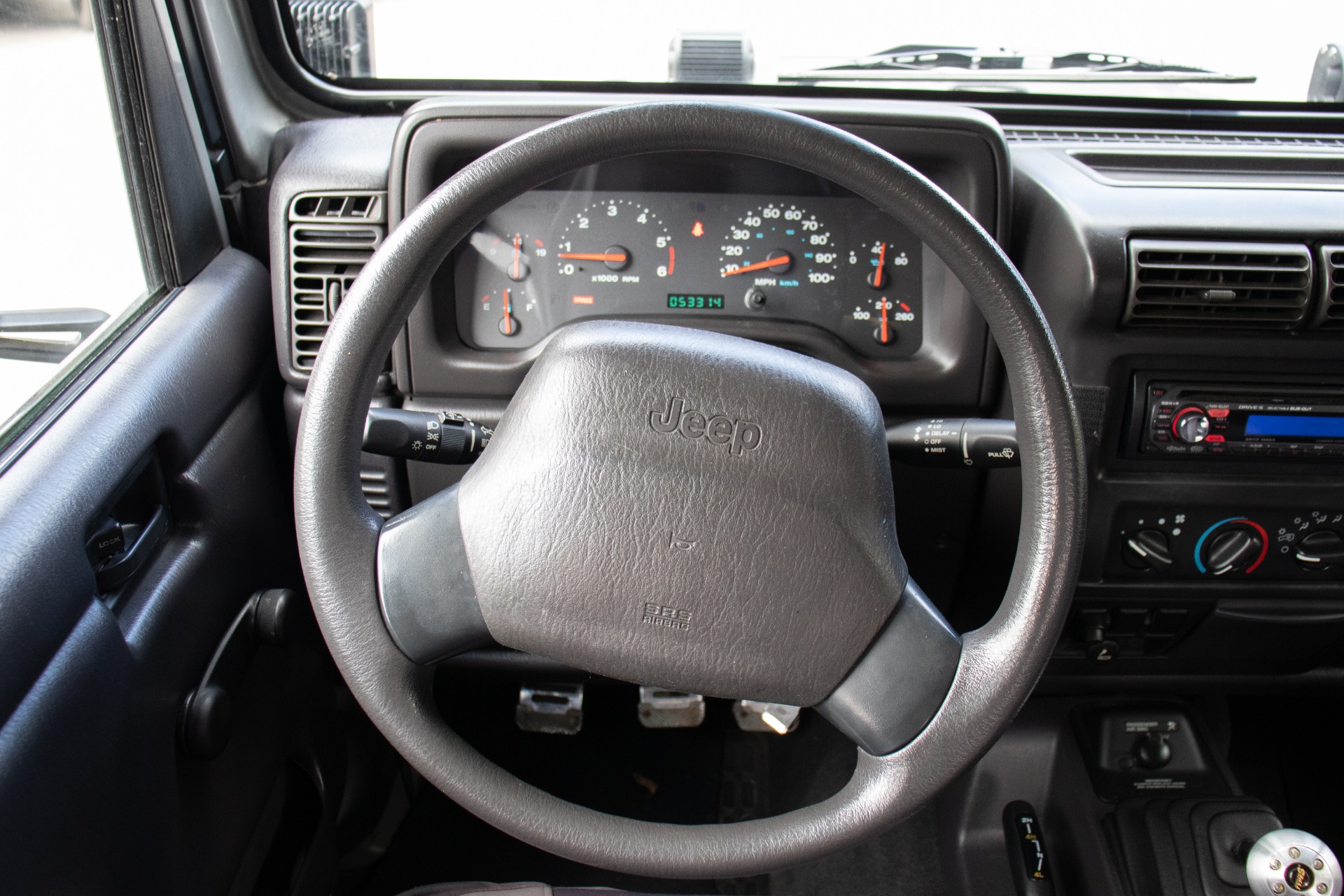 Used-2001-Jeep-Wrangler-SE