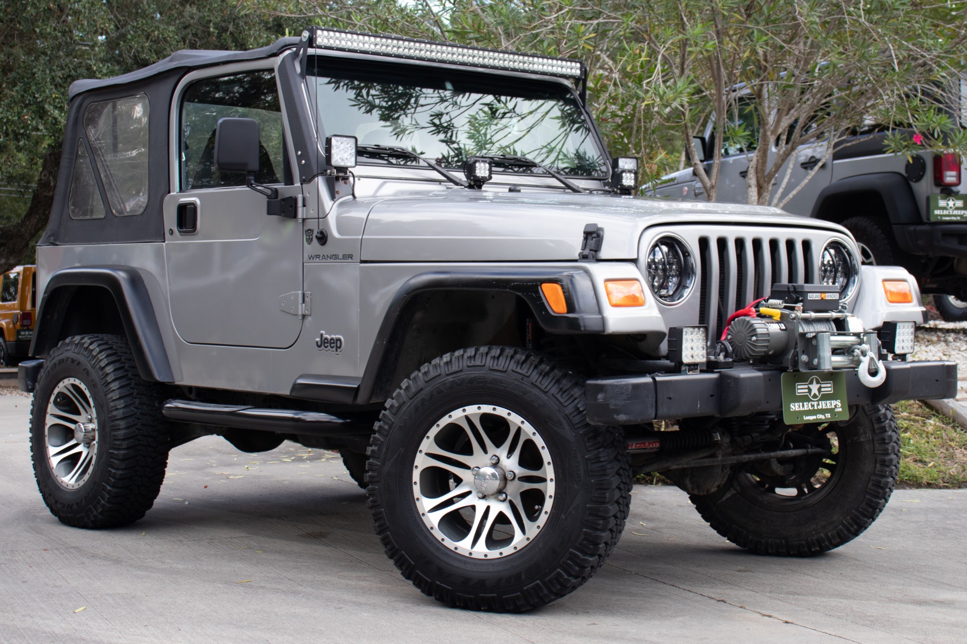 Used-2001-Jeep-Wrangler-SE