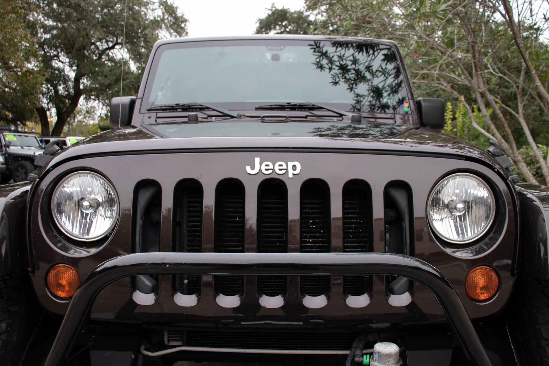 Used-2013-Jeep-Wrangler-Unlimited-Sahara