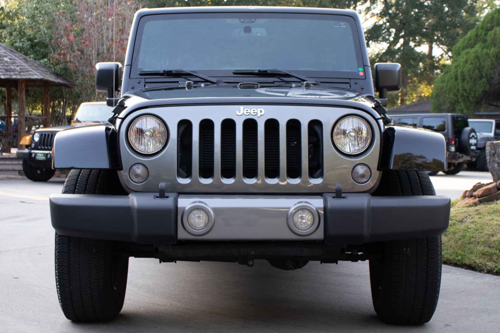 Used-2015-Jeep-Wrangler-Unlimited-Freedom-Edition