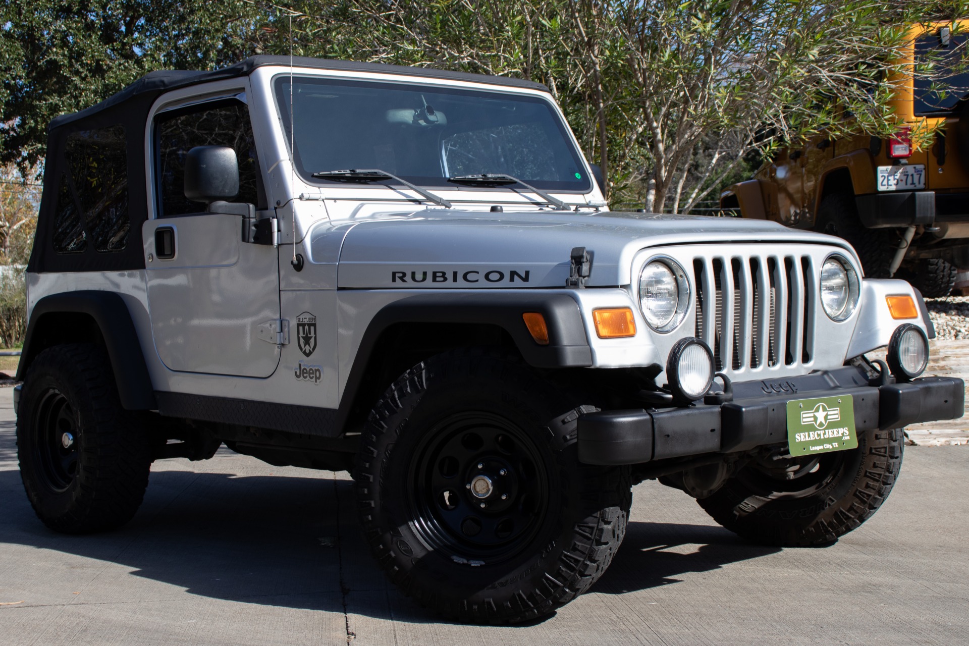 Used-2004-Jeep-Wrangler-Rubicon