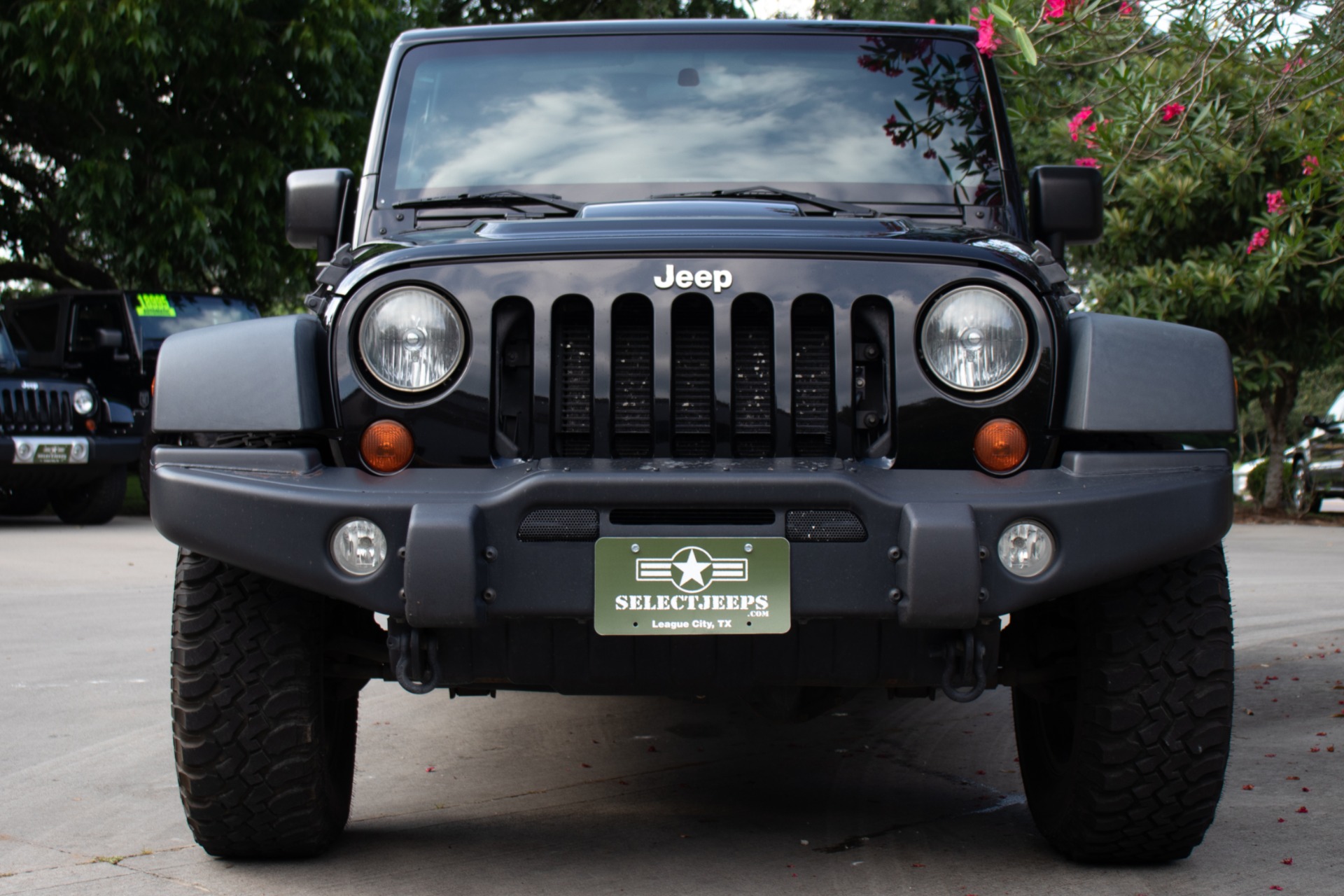 Used-2012-Jeep-Wrangler-Unlimited-Call-of-Duty-MW3