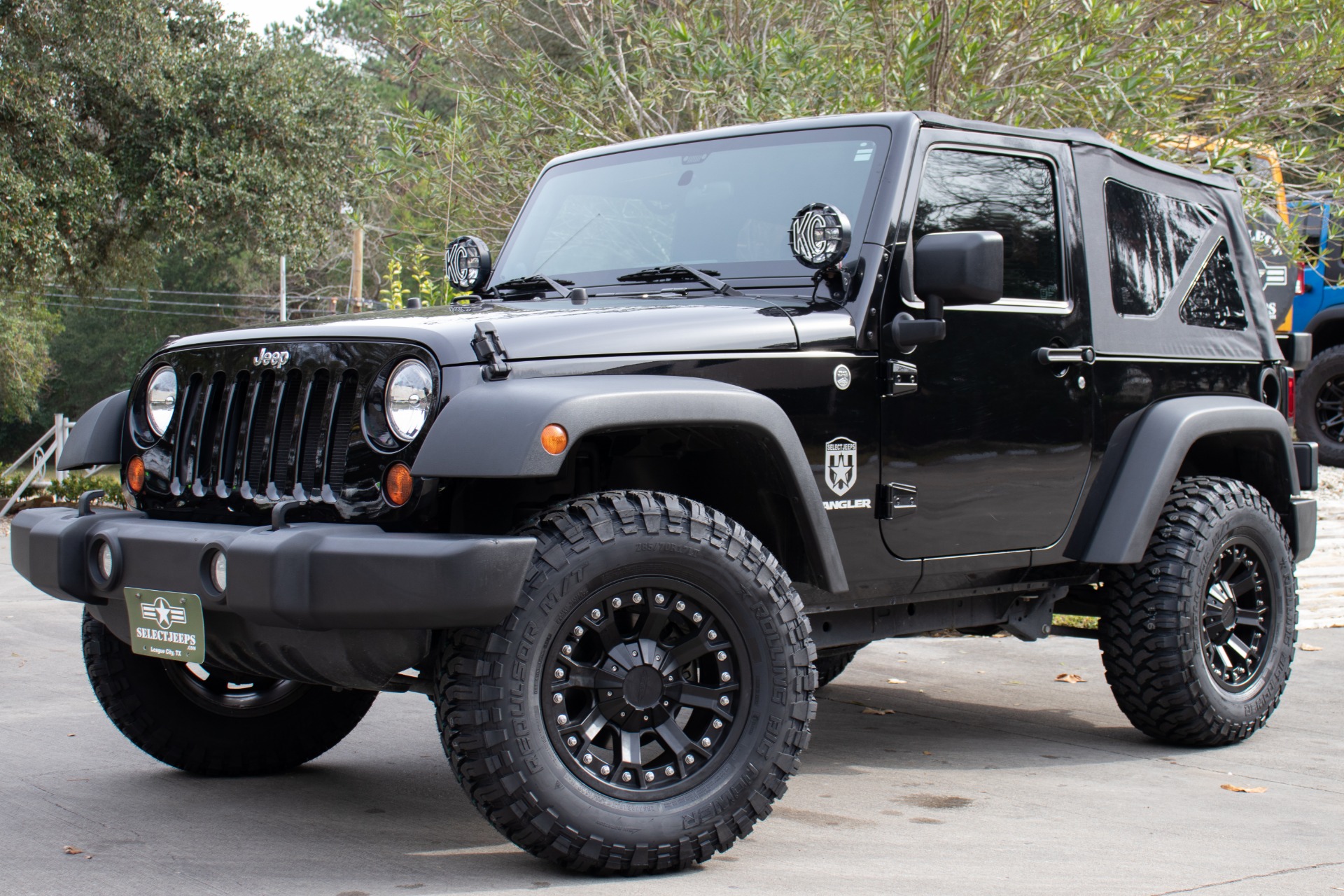 Jeeps lead list of Top 10 cheapest vehicles to insure