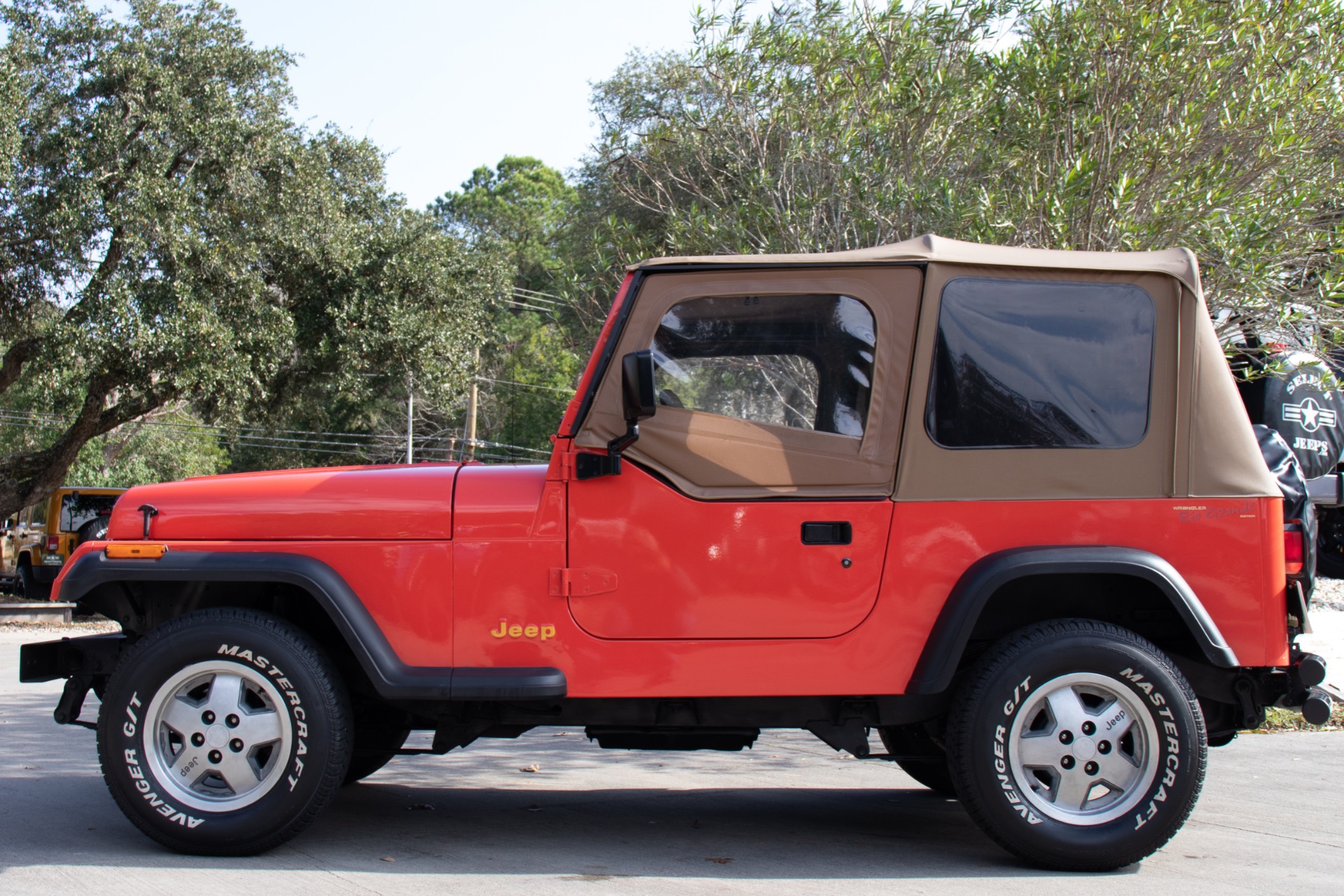 Used-1995-Jeep-Wrangler-S