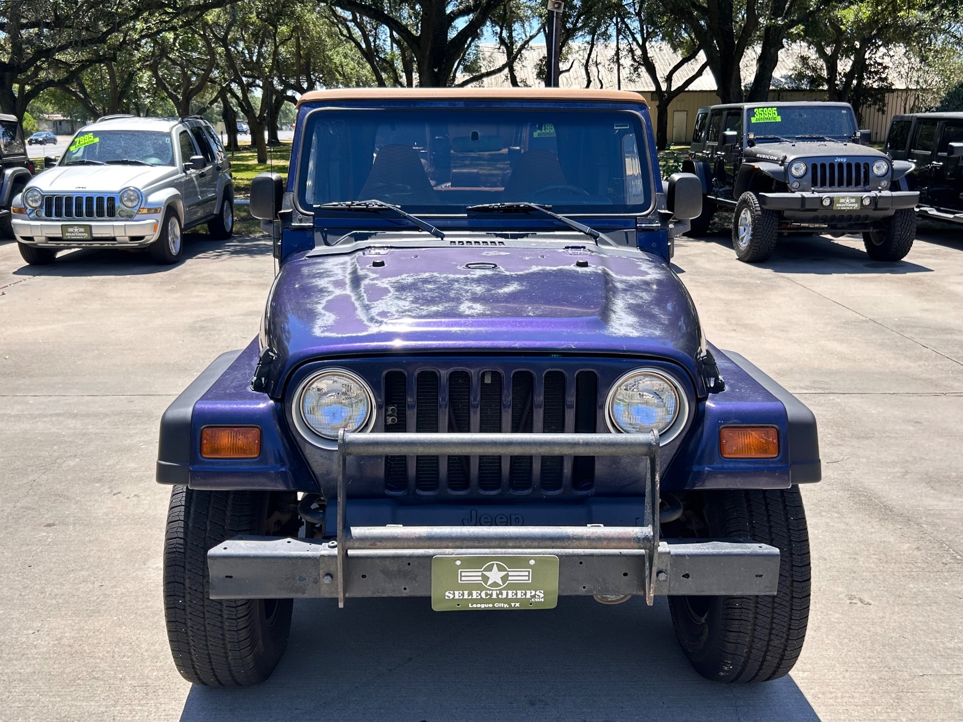 Used-1998-Jeep-Wrangler-SE