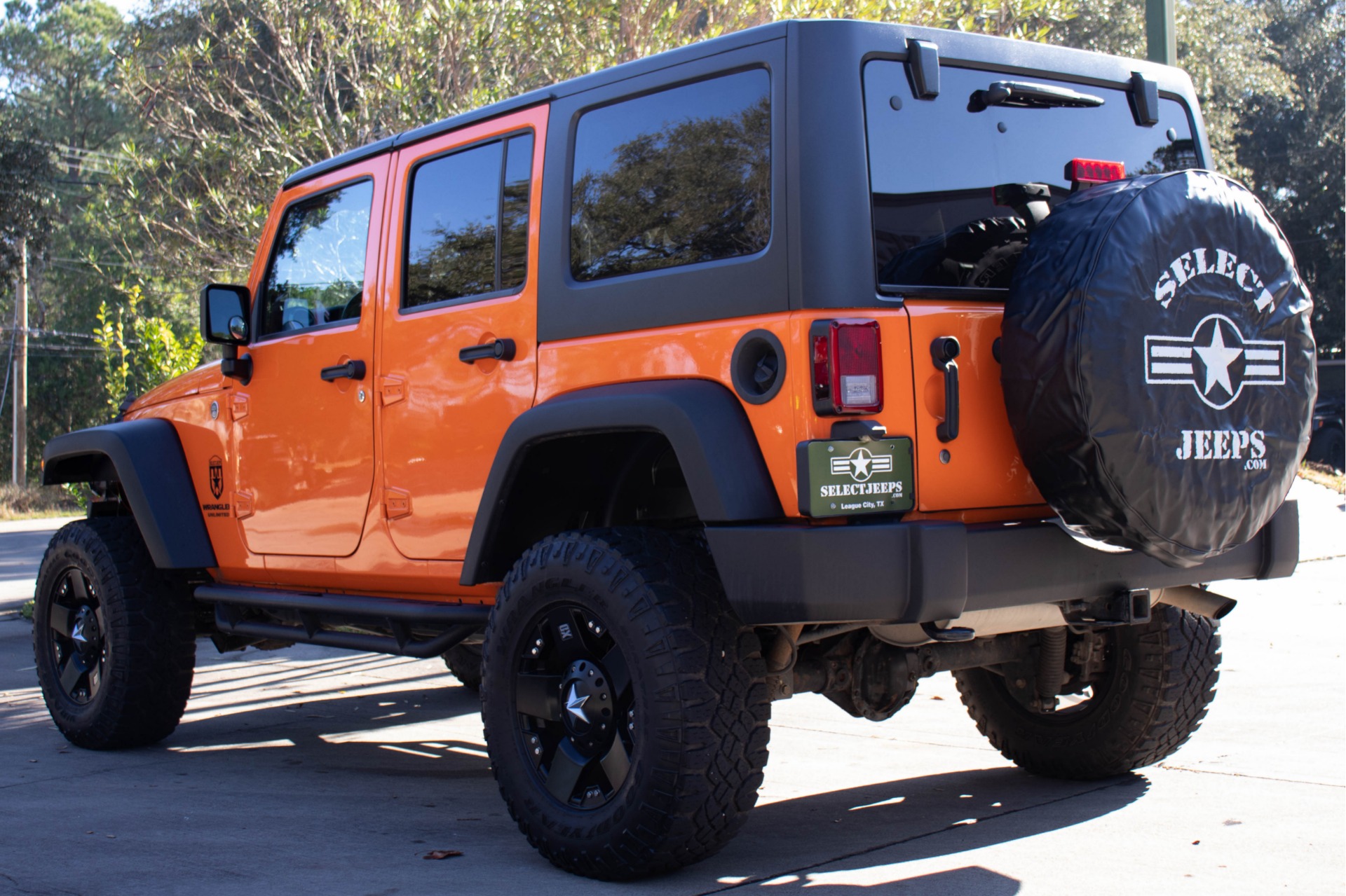 Used-2013-Jeep-Wrangler-Unlimited-Sport