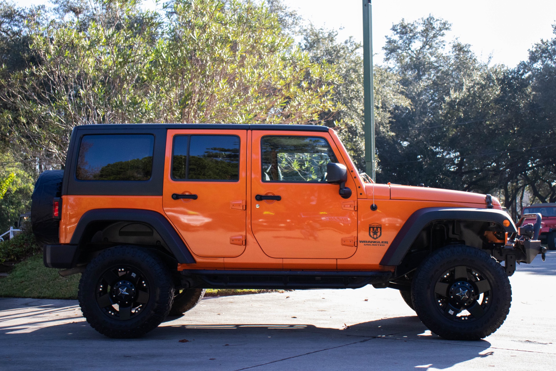 Used-2013-Jeep-Wrangler-Unlimited-Sport