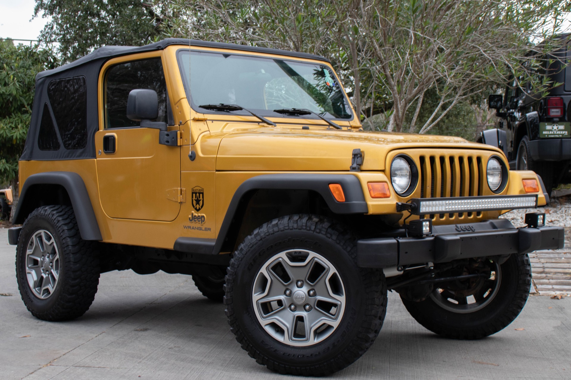 Used-2003-Jeep-Wrangler-X