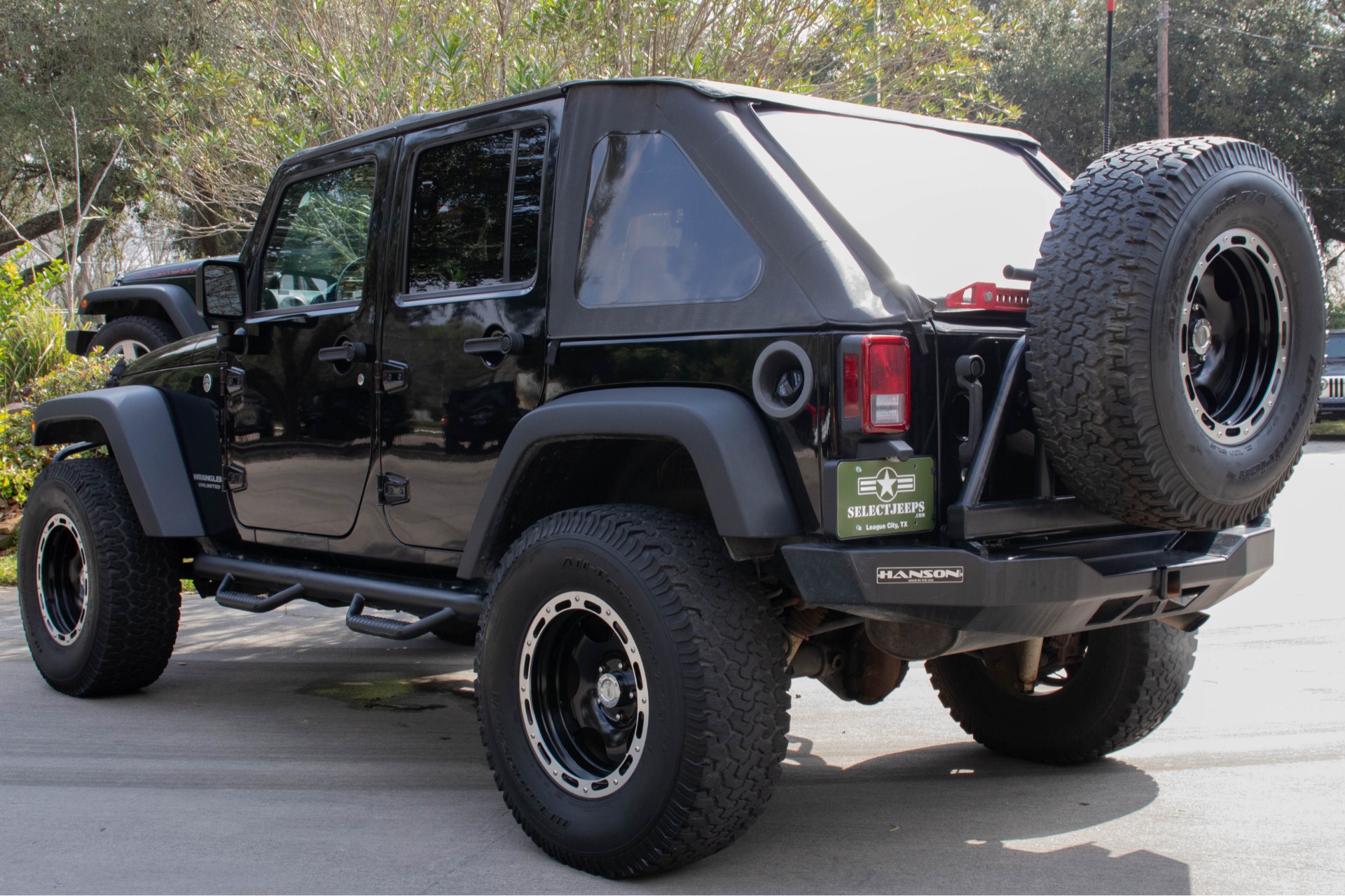 Used-2007-Jeep-Wrangler-Unlimited-X