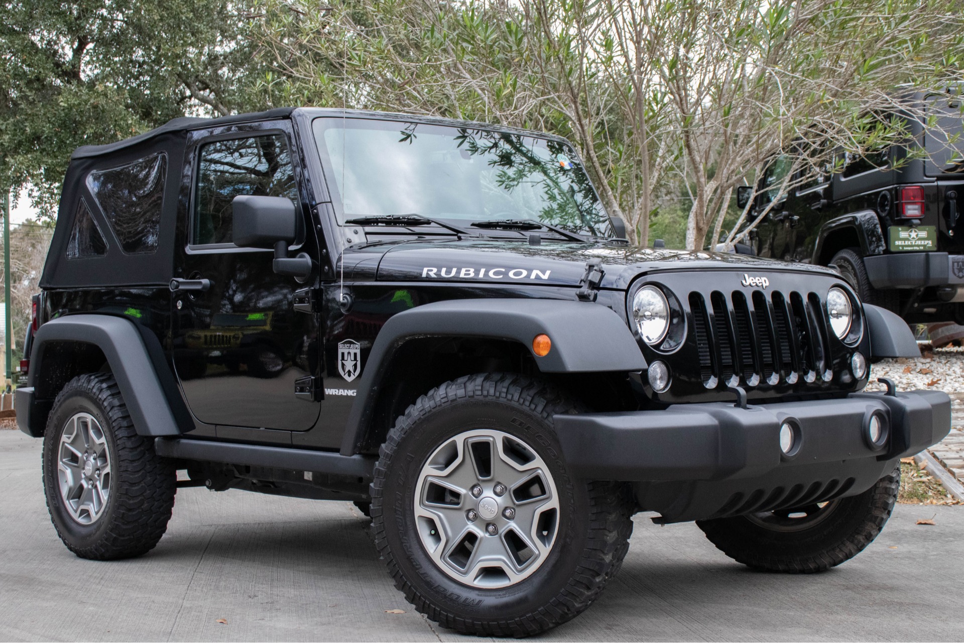 Used-2014-Jeep-Wrangler-Rubicon