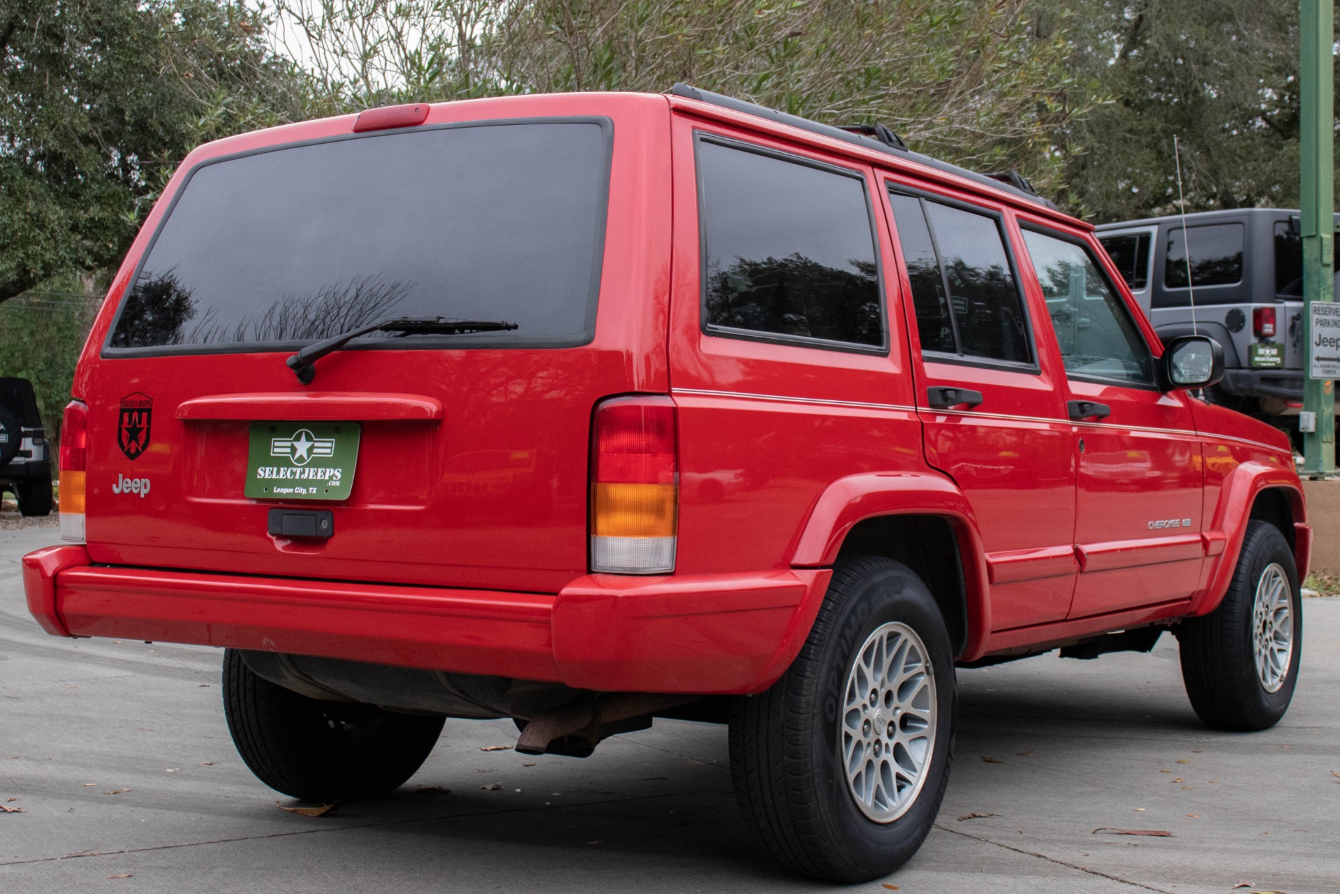 Used-1998-Jeep-Cherokee-Limited