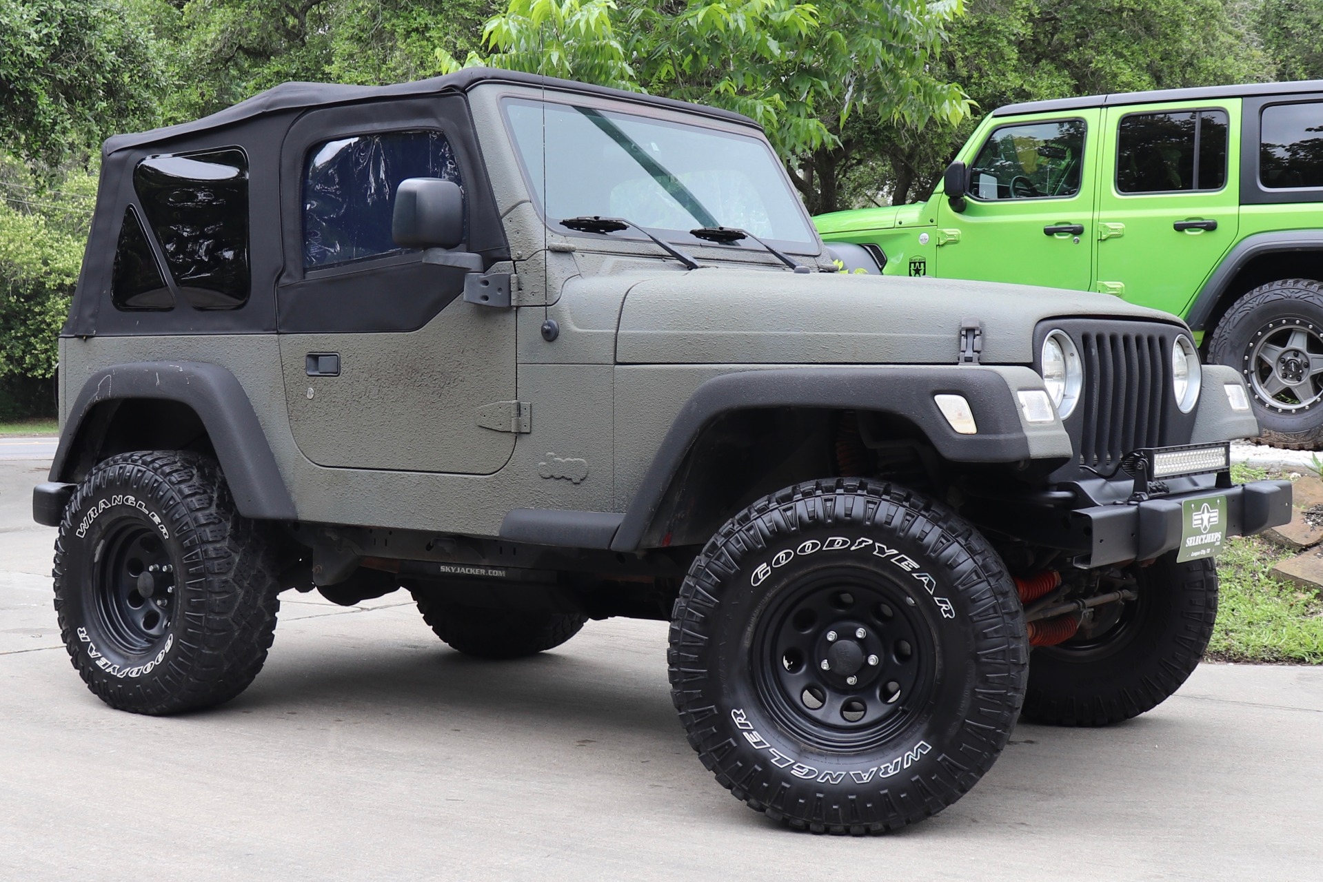 Forest green shop jeep wrangler