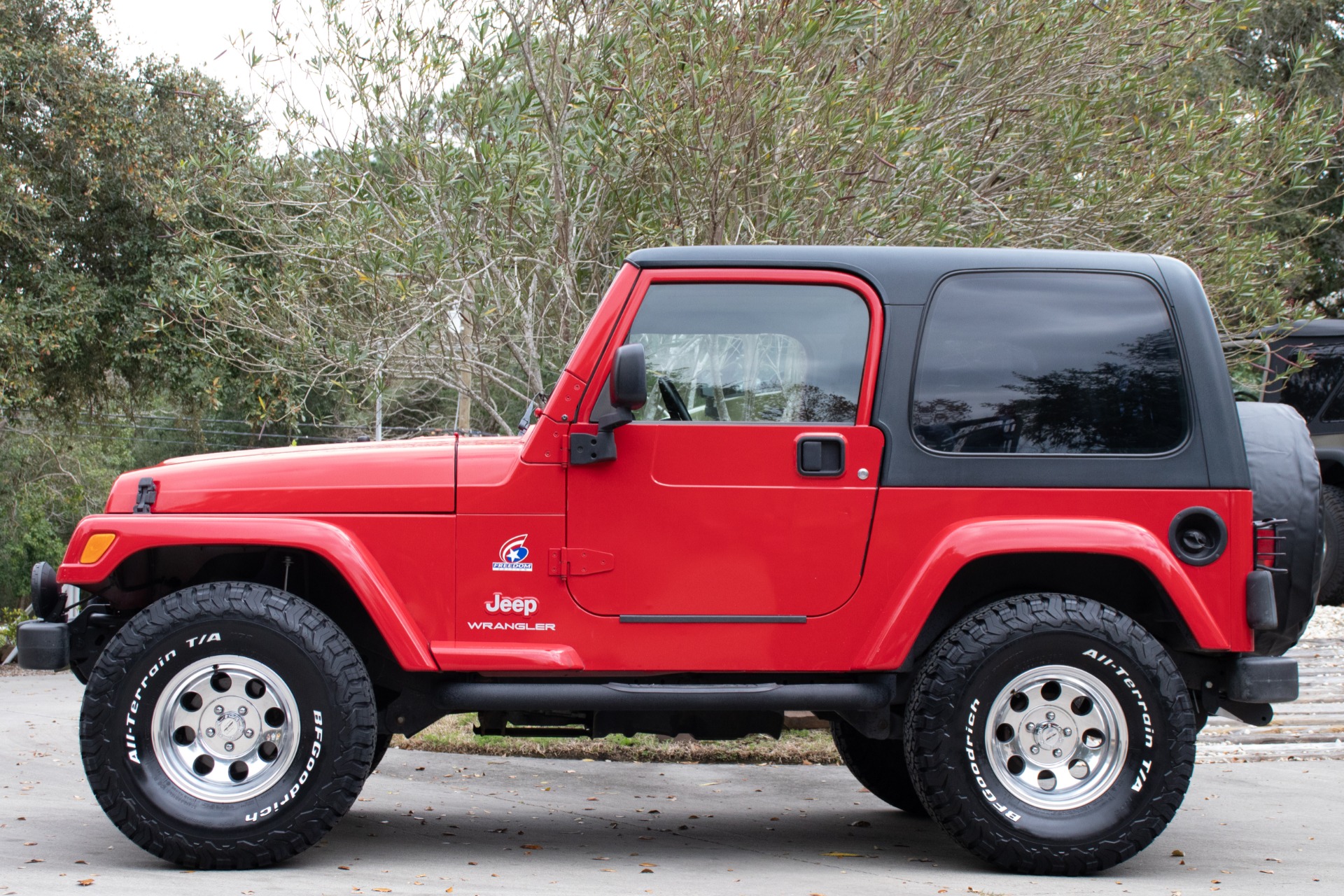 Used-2003-Jeep-Wrangler-Freedom-Edition