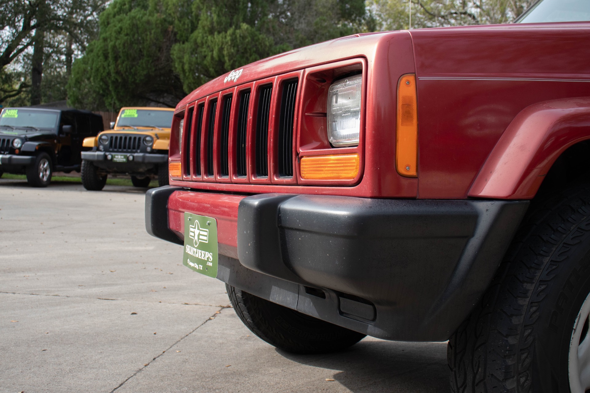 Used-1999-Jeep-Cherokee-Sport