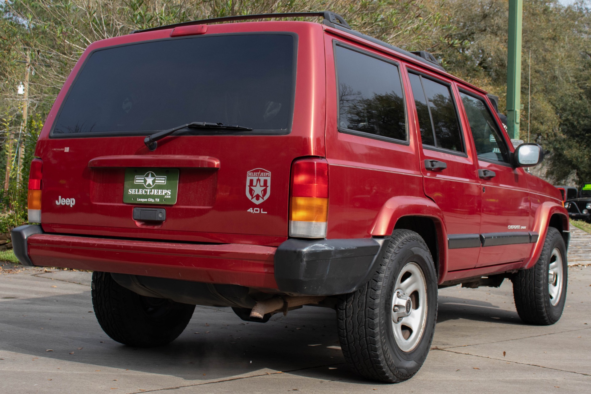 Used-1999-Jeep-Cherokee-Sport