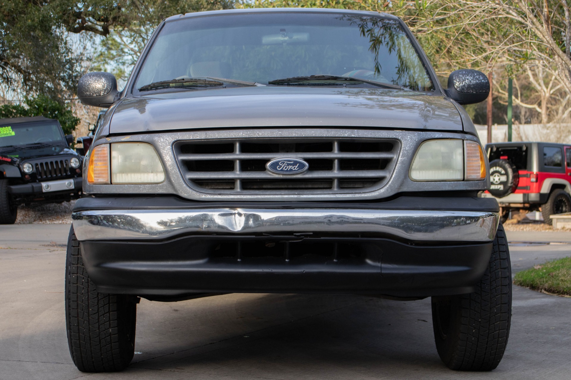 Used-2002-Ford-F-150-XLT