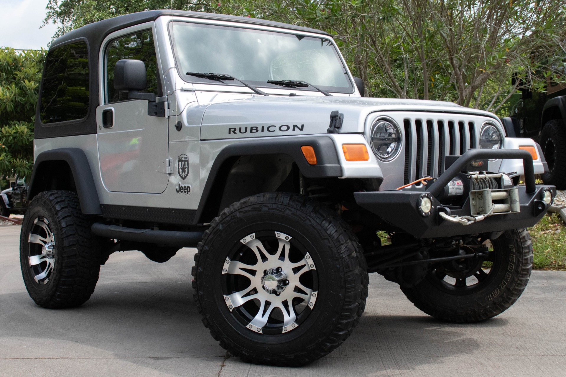 Рубикон джип цена. Jeep Wrangler Rubicon. Jeep Wrangler Rubicon 2000. Джип Вранглер 2004. Jeep Wrangler Rubicon 2004.