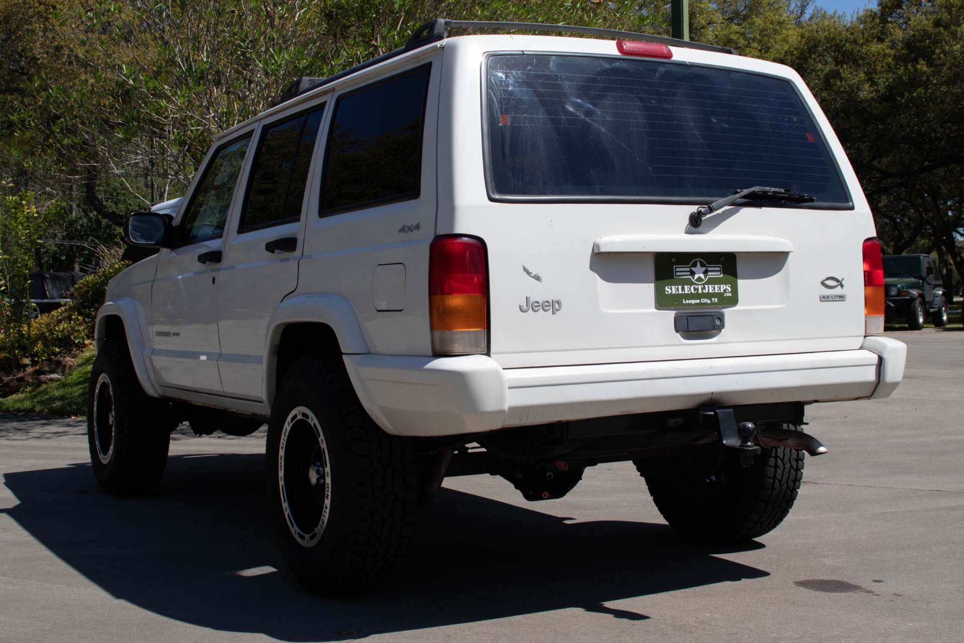 Used-2001-Jeep-Cherokee-Sport