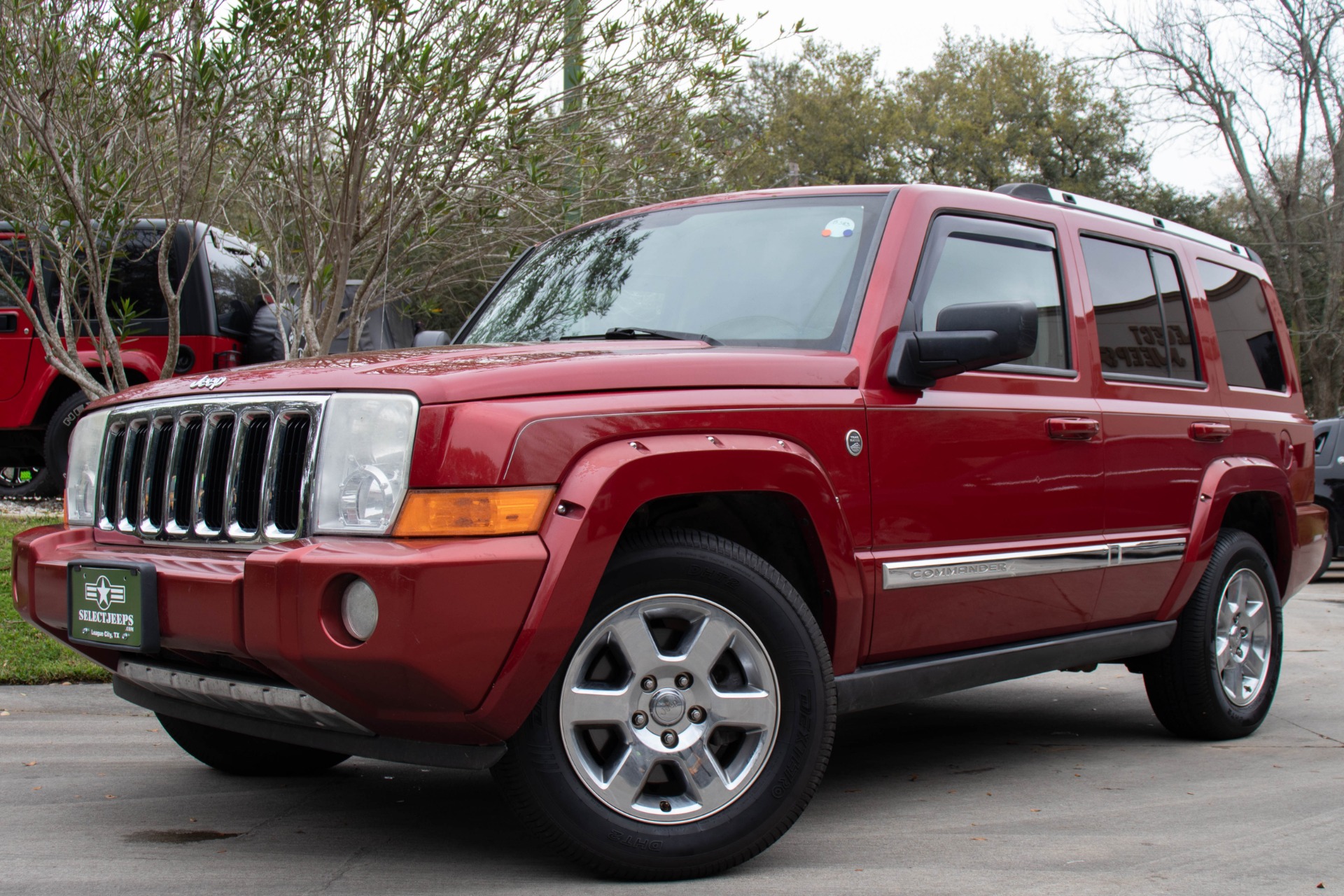 Used-2006-Jeep-Commander-Limited