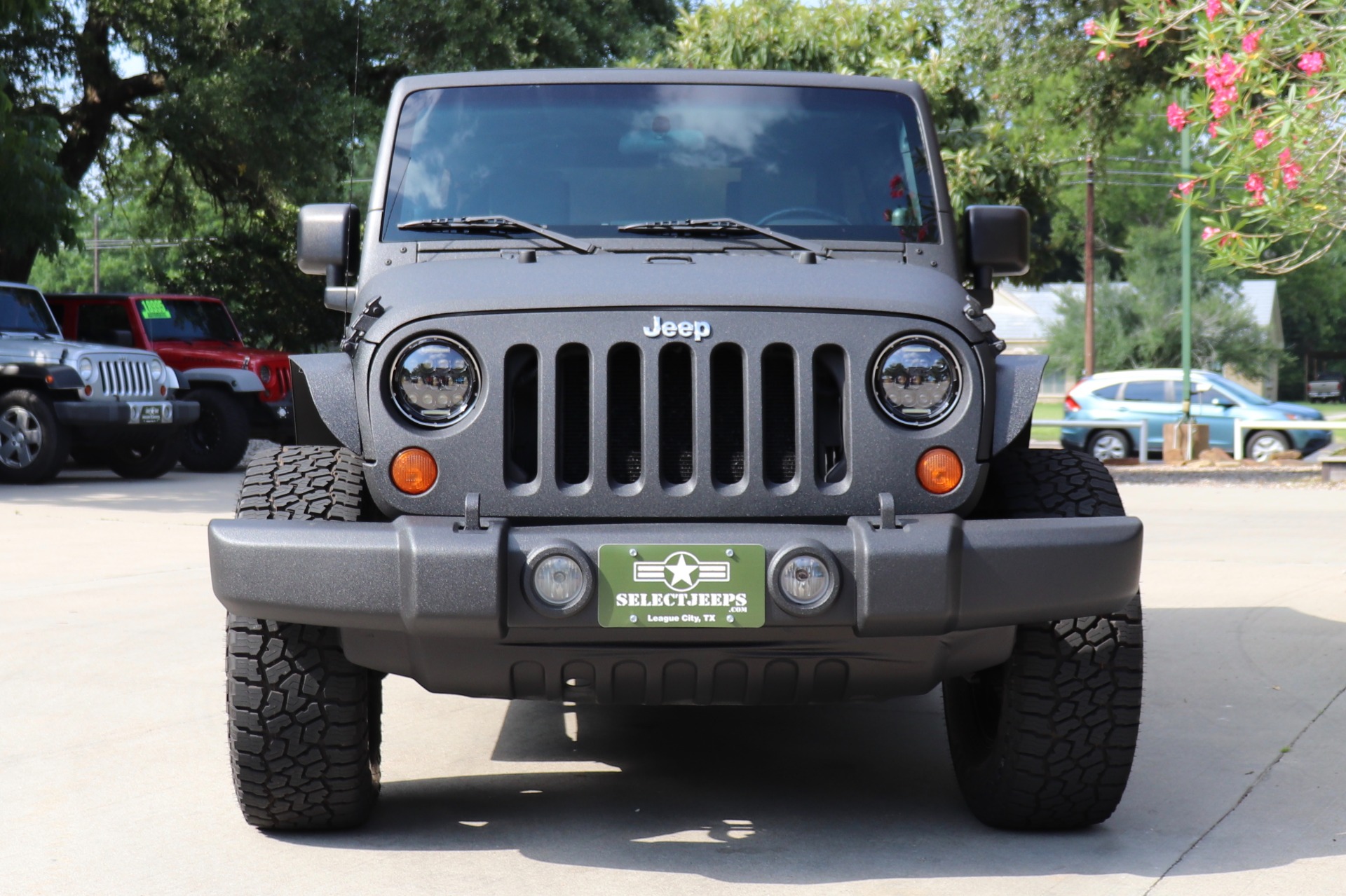 Used-2007-Jeep-Wrangler-Unlimited-Sahara