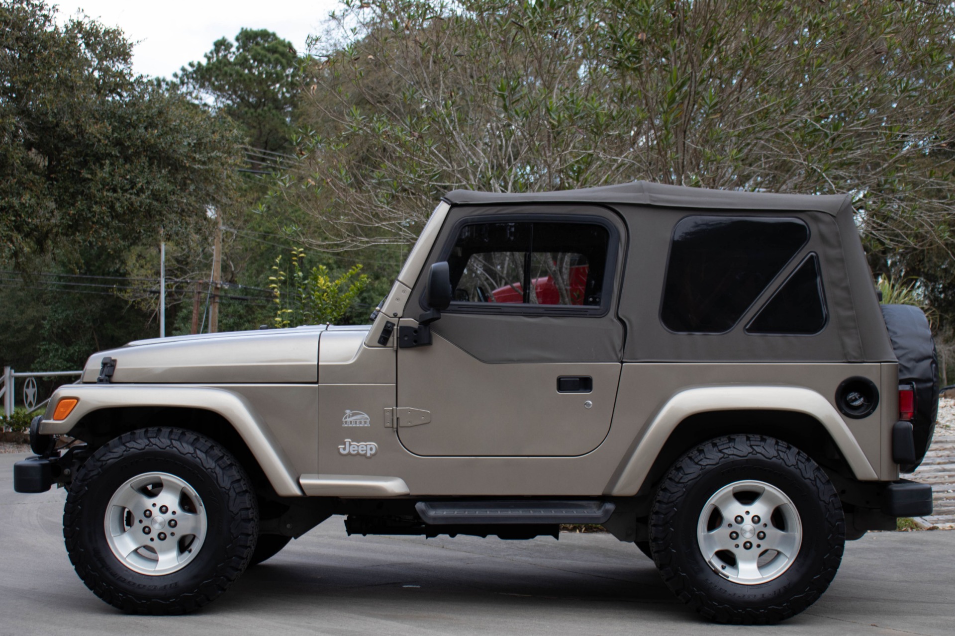 Used-2003-Jeep-Wrangler-Sahara