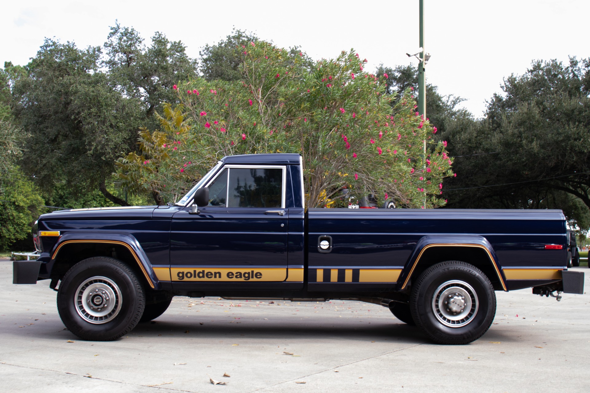 Used-1987-Jeep-J-20-Pickup