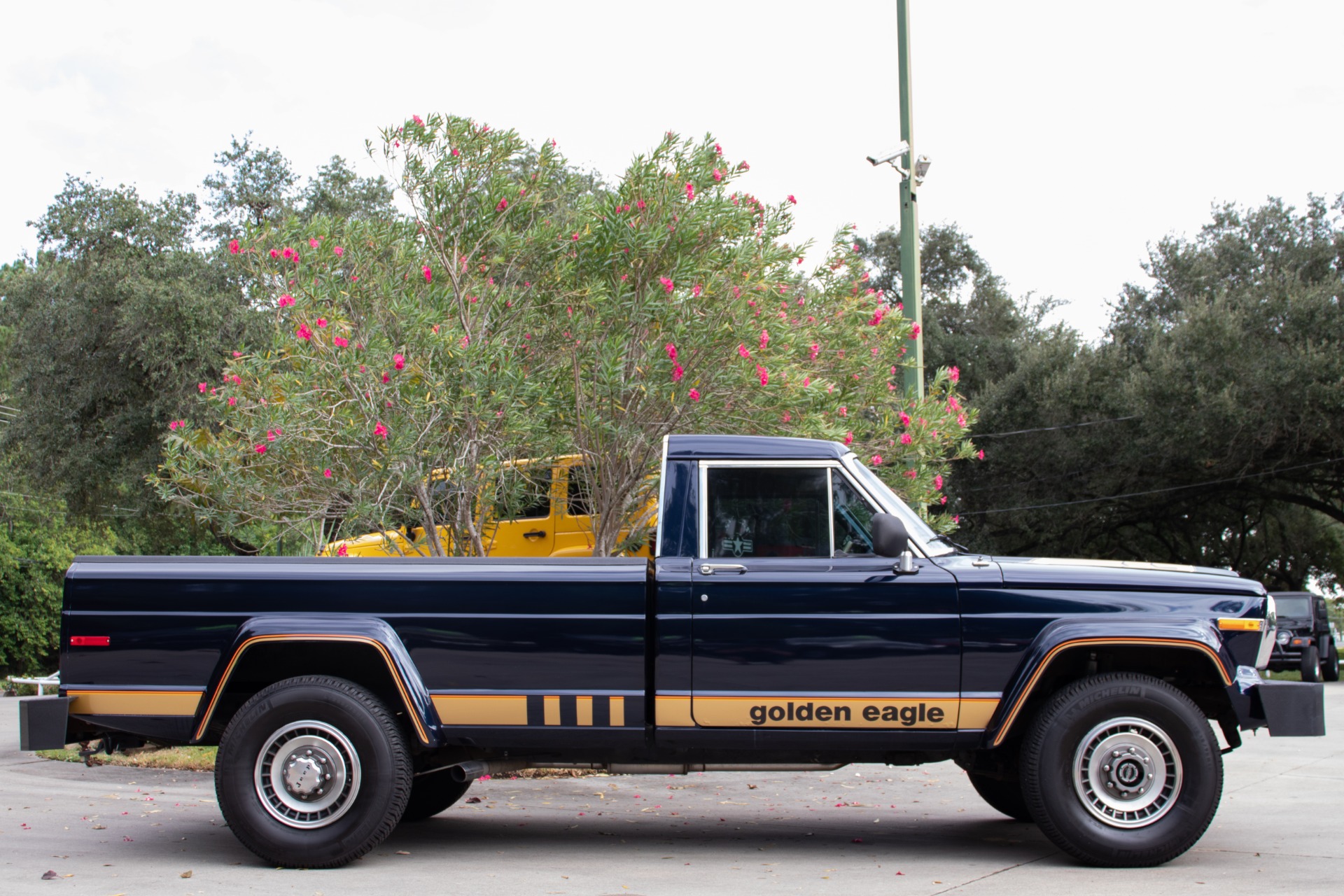 Used-1987-Jeep-J-20-Pickup