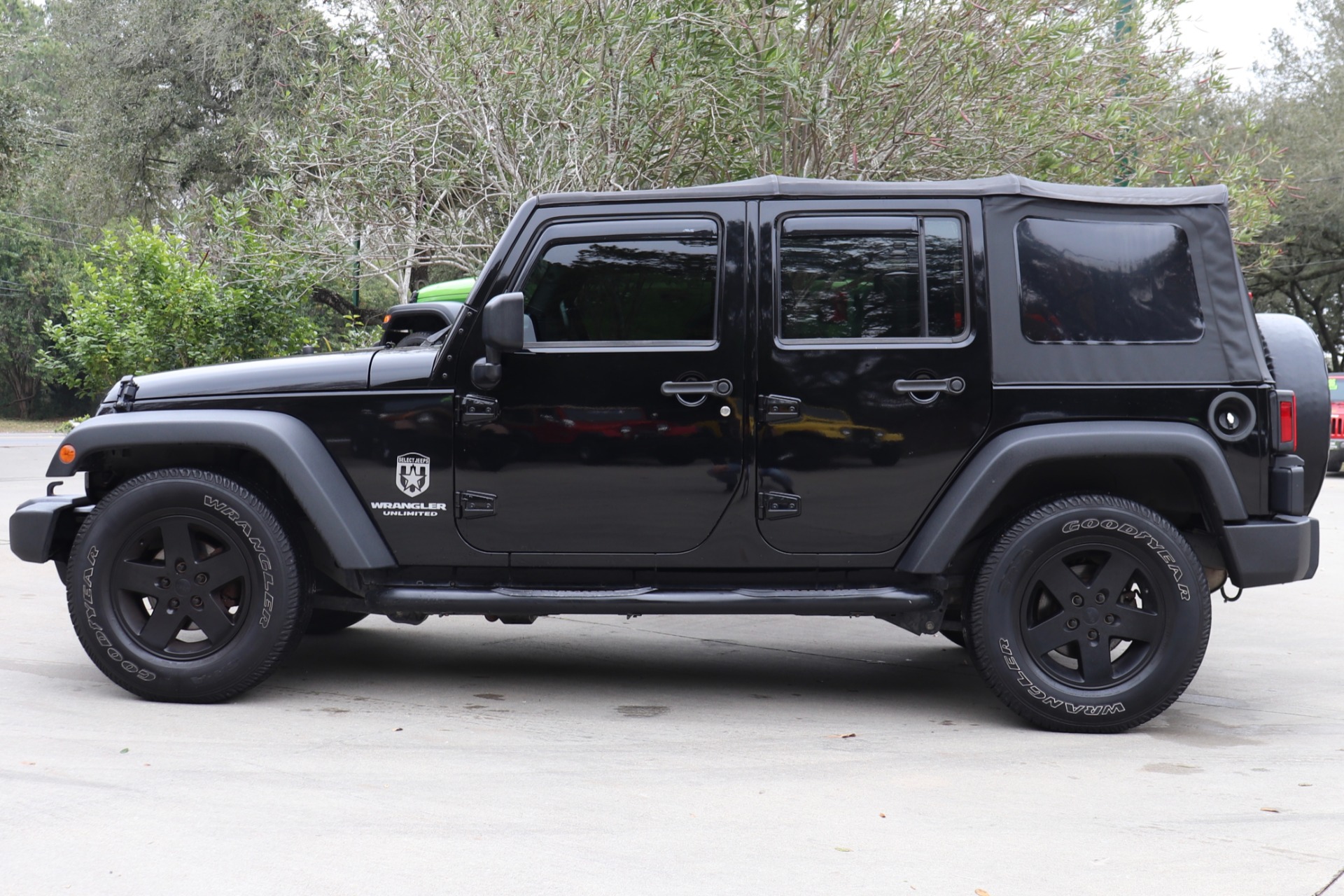 Used-2008-Jeep-Wrangler-Unlimited-X