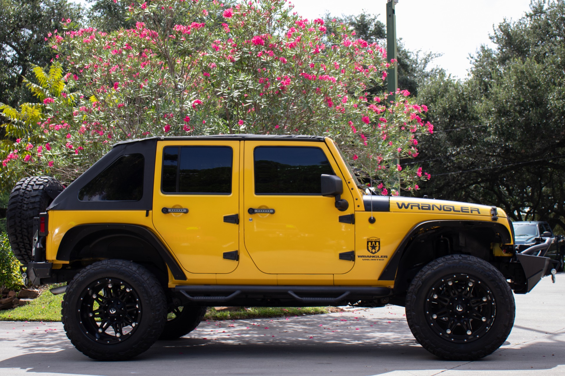 Used-2008-Jeep-Wrangler-Unlimited-X